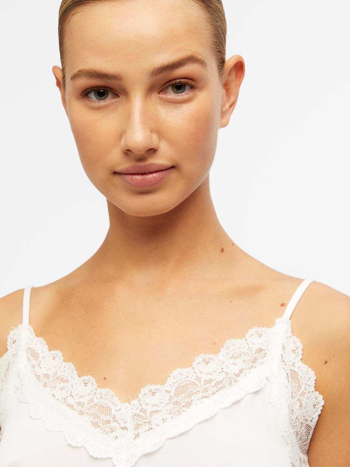 OBJECT TOP LEENA LACE WHITE