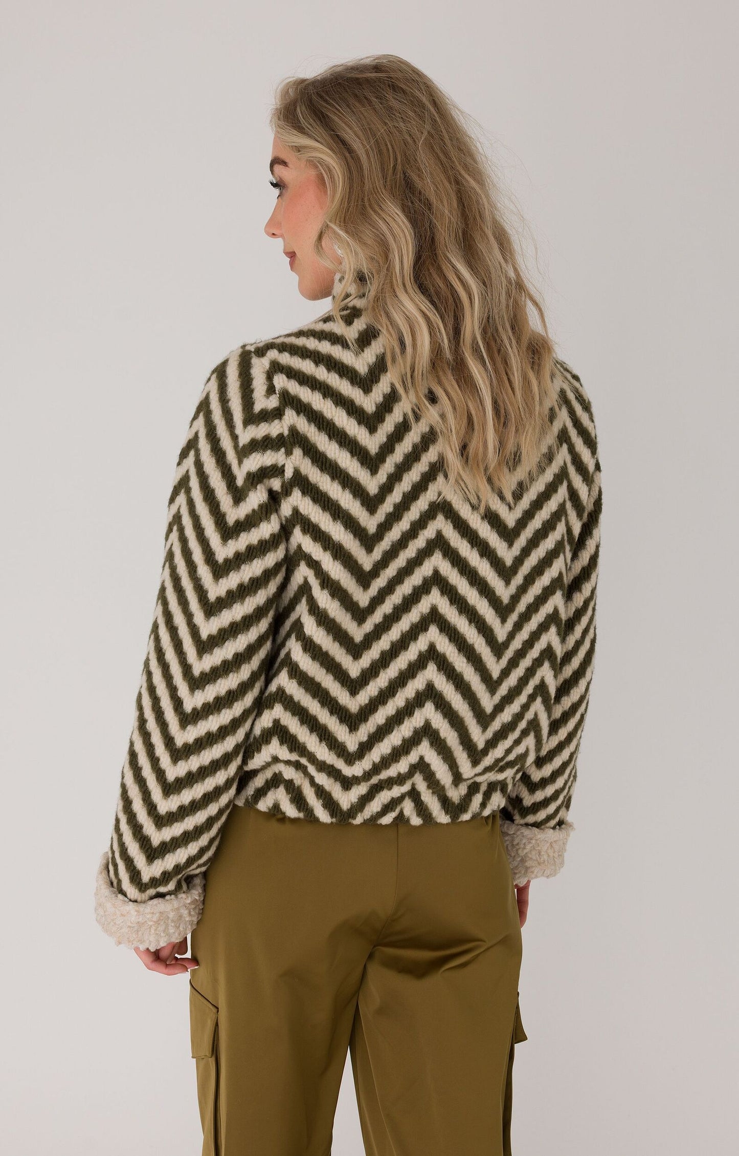 ANNA JACKET ZIGZAG OLIVE DESSIN