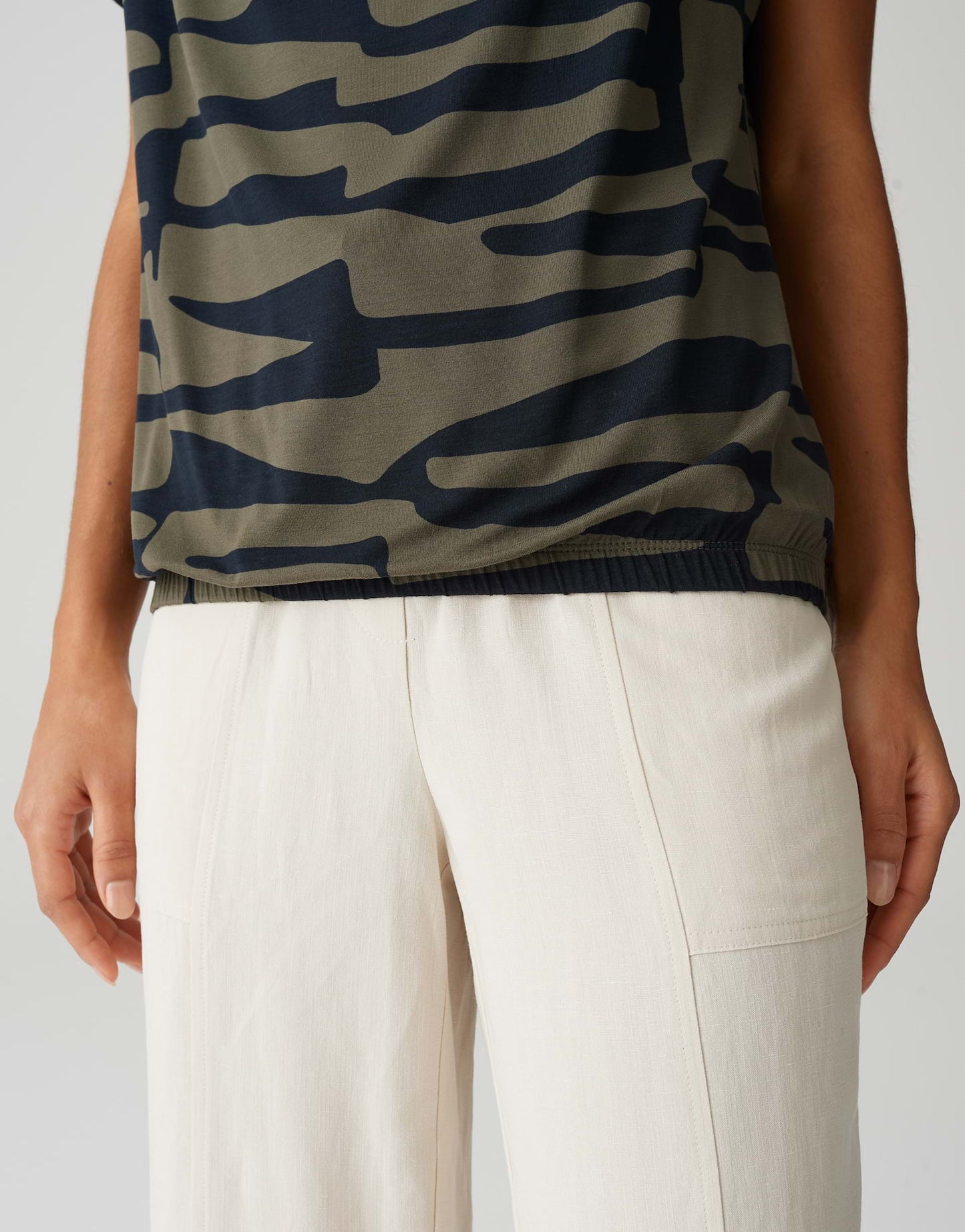 OPUS TOP SAPAYA OLIVE LEAF