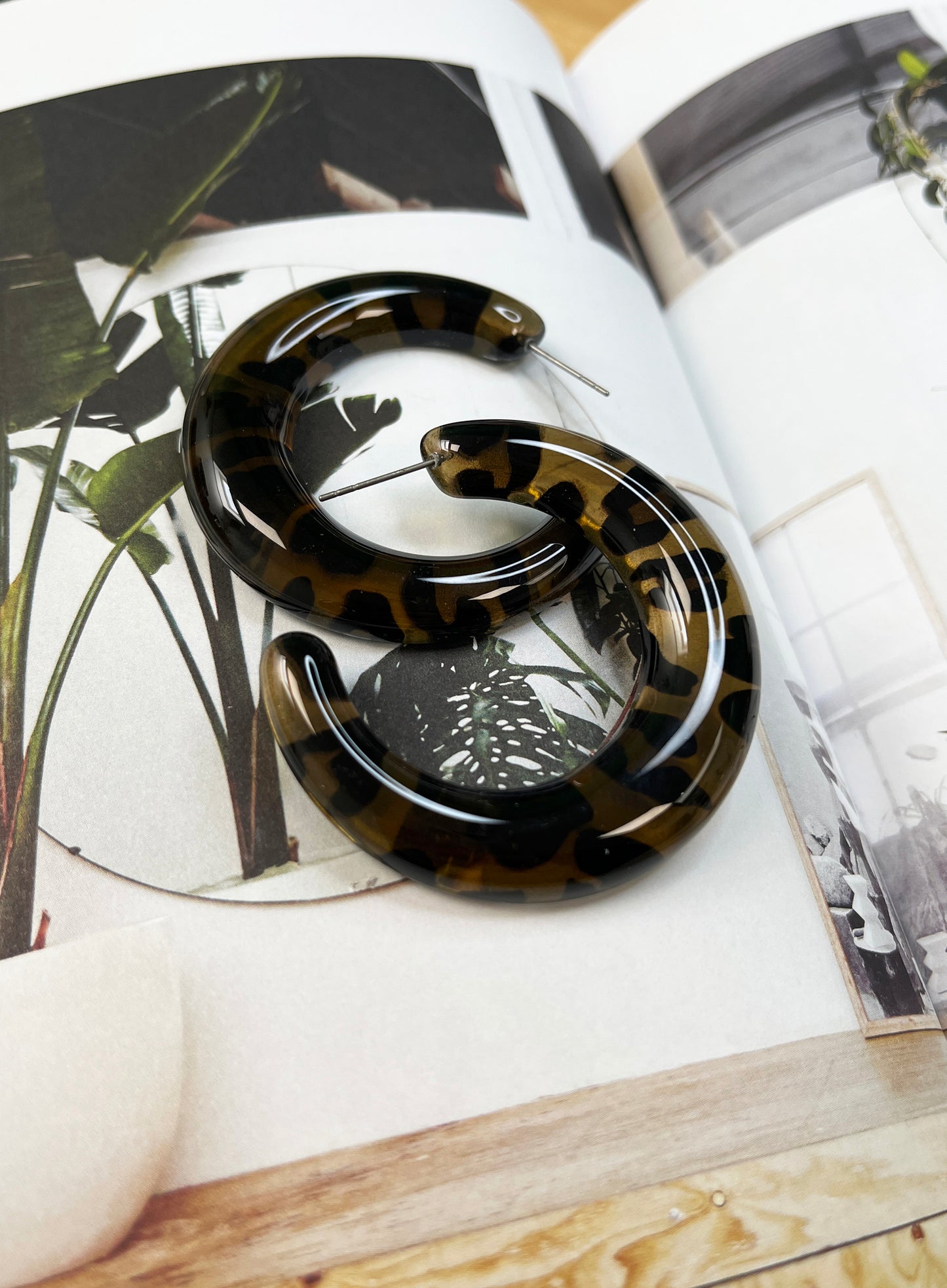 CANDY SWEET OORBELLEN ROUND RESIN LEOPARD