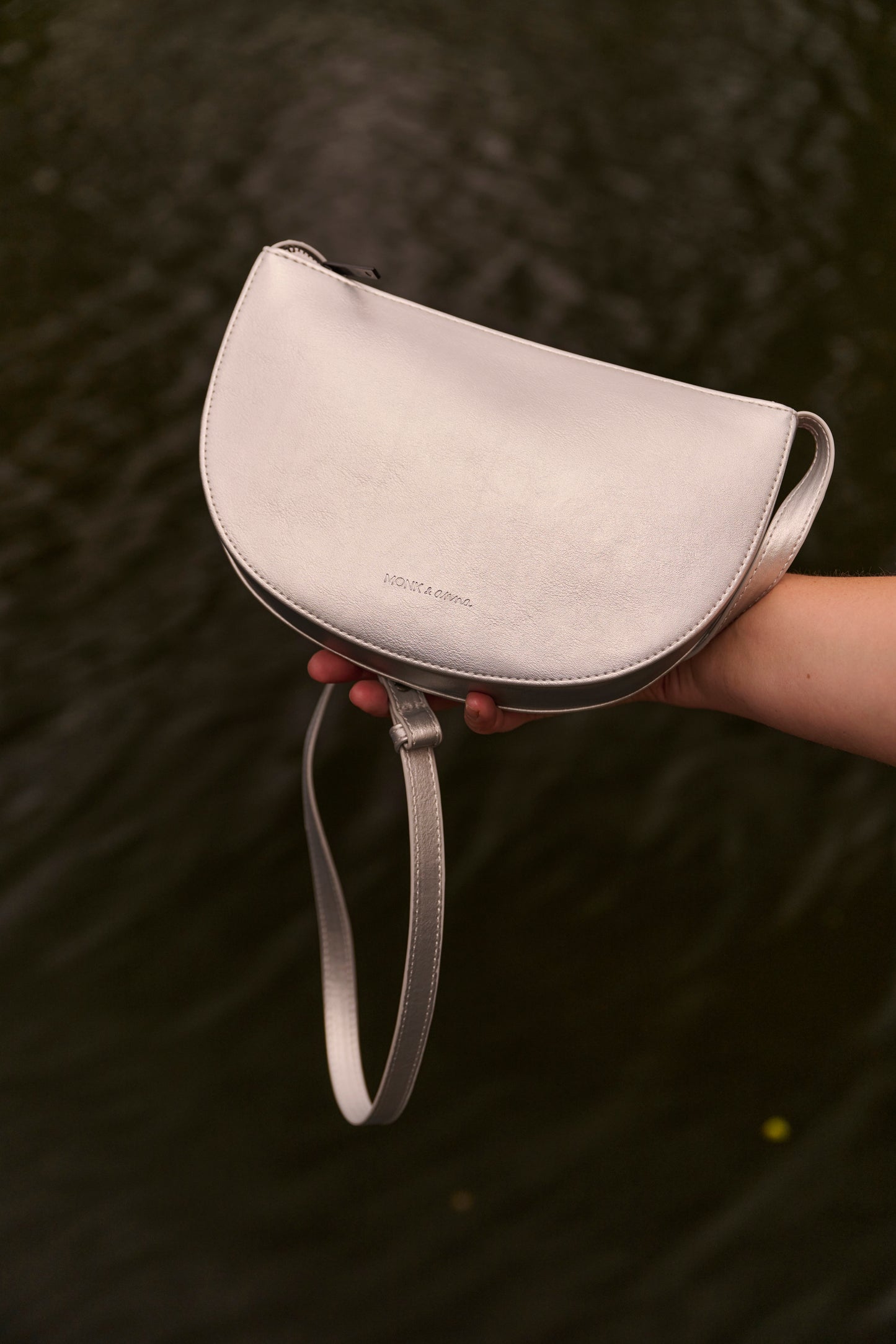 MONK & ANNA TAS FAROU HEMATITE