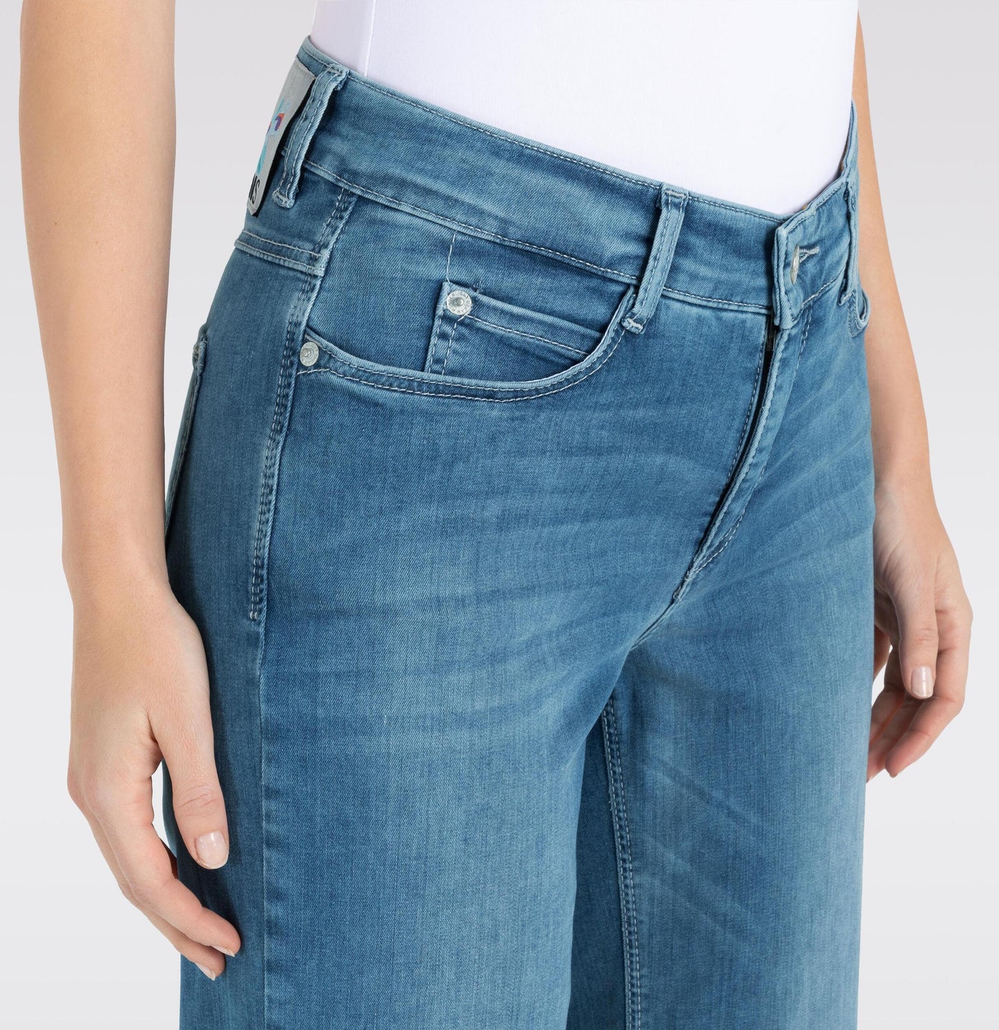 MAC DREAM WIDE SUMMER MID BLUE WASH