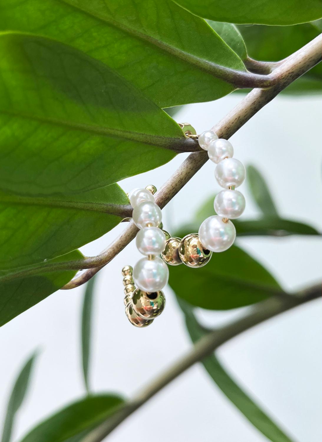 JF BLOSSOM OORBELLEN ROUND GOLD/PEARLS