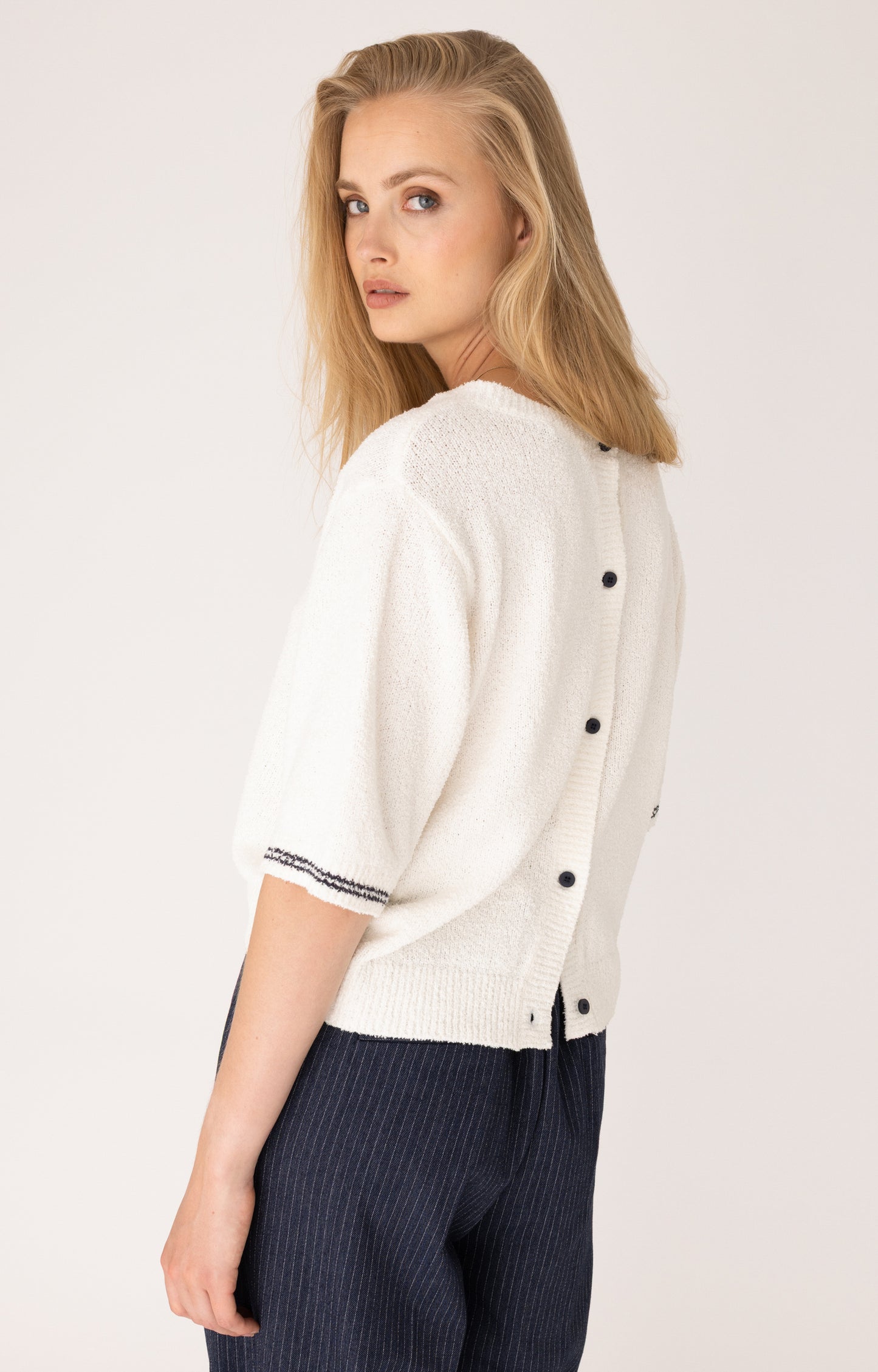 ANNA BLUE TRUI OLETA CREAM SOLID