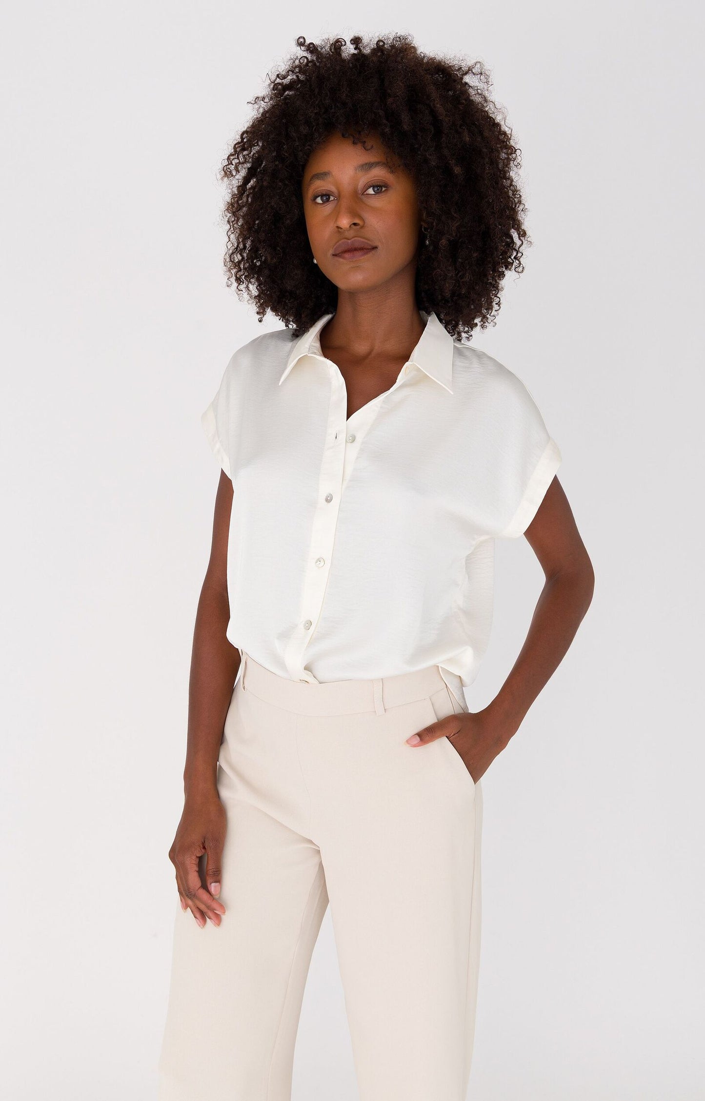 ANNA BLOUSE SATIJNLOOK OFF-WHITE