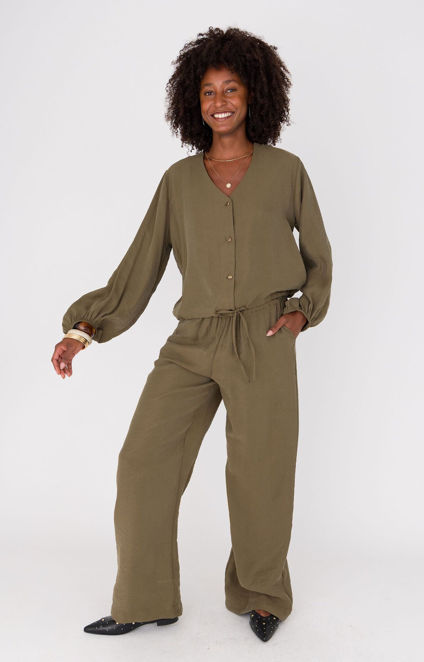 ANNA BLOUSE MET TREKKOORD KAKI