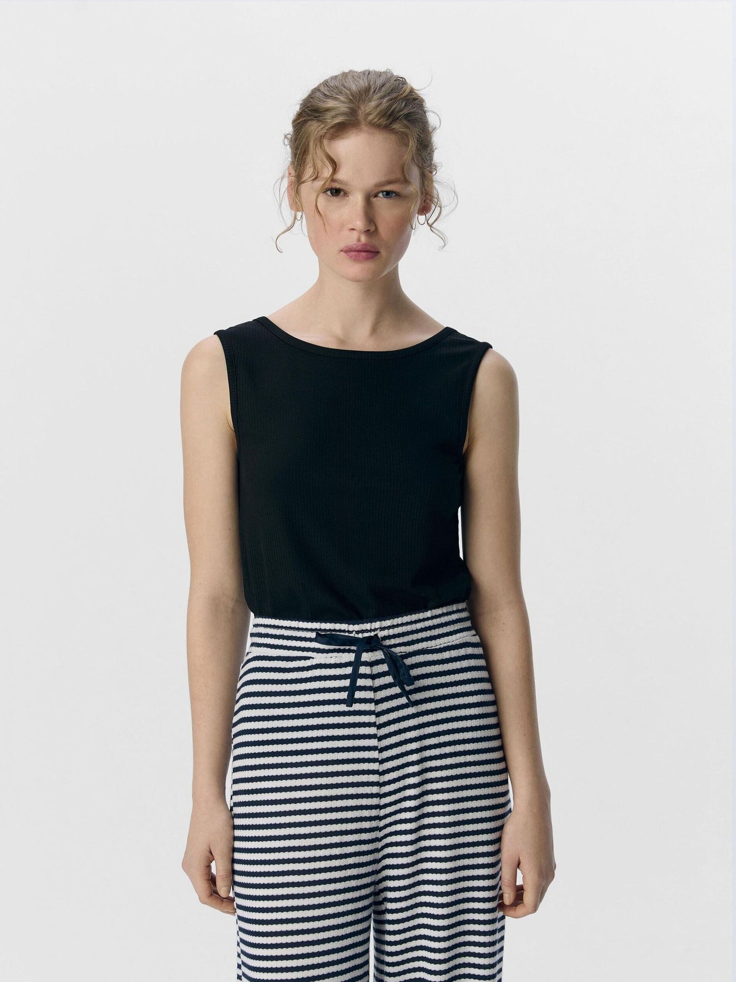 OBJECT TOP JAMIE BLACK