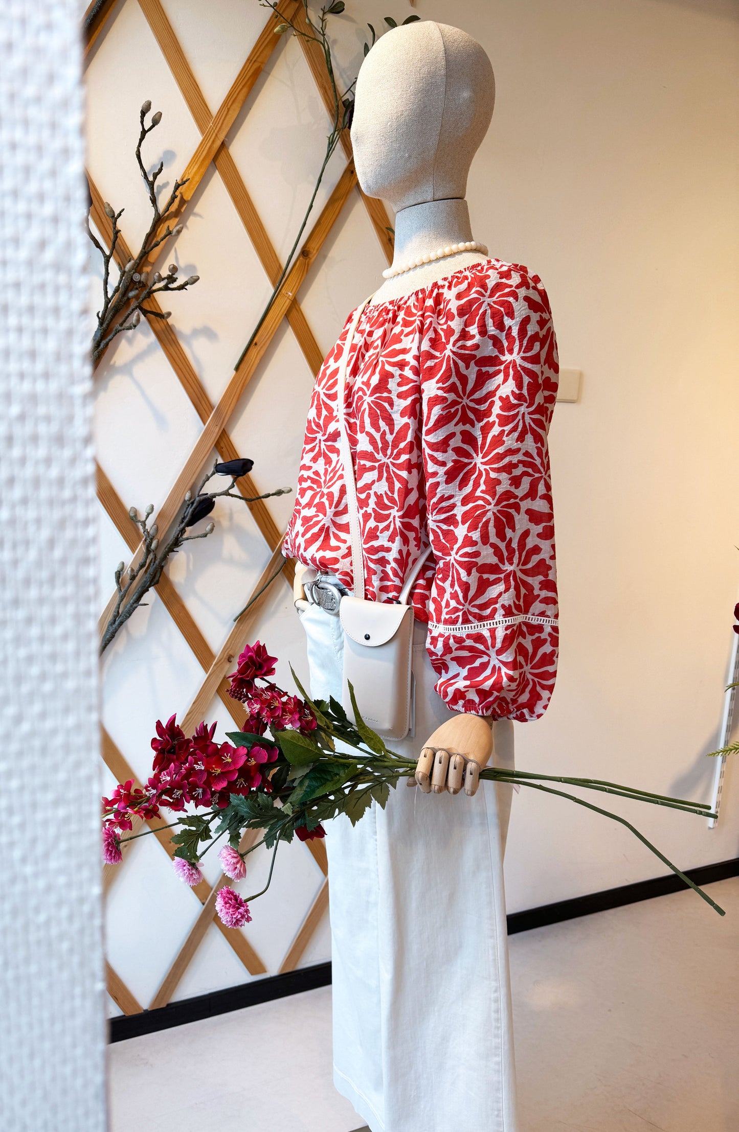 ANNA ANNA BLOUSE BLOEMEN RED DESSIN