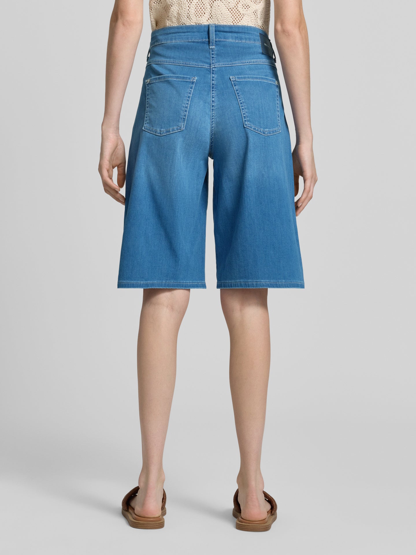 MAC JEANS DREAM WIDE BERMUDA SUMMER MID BLUE WASH