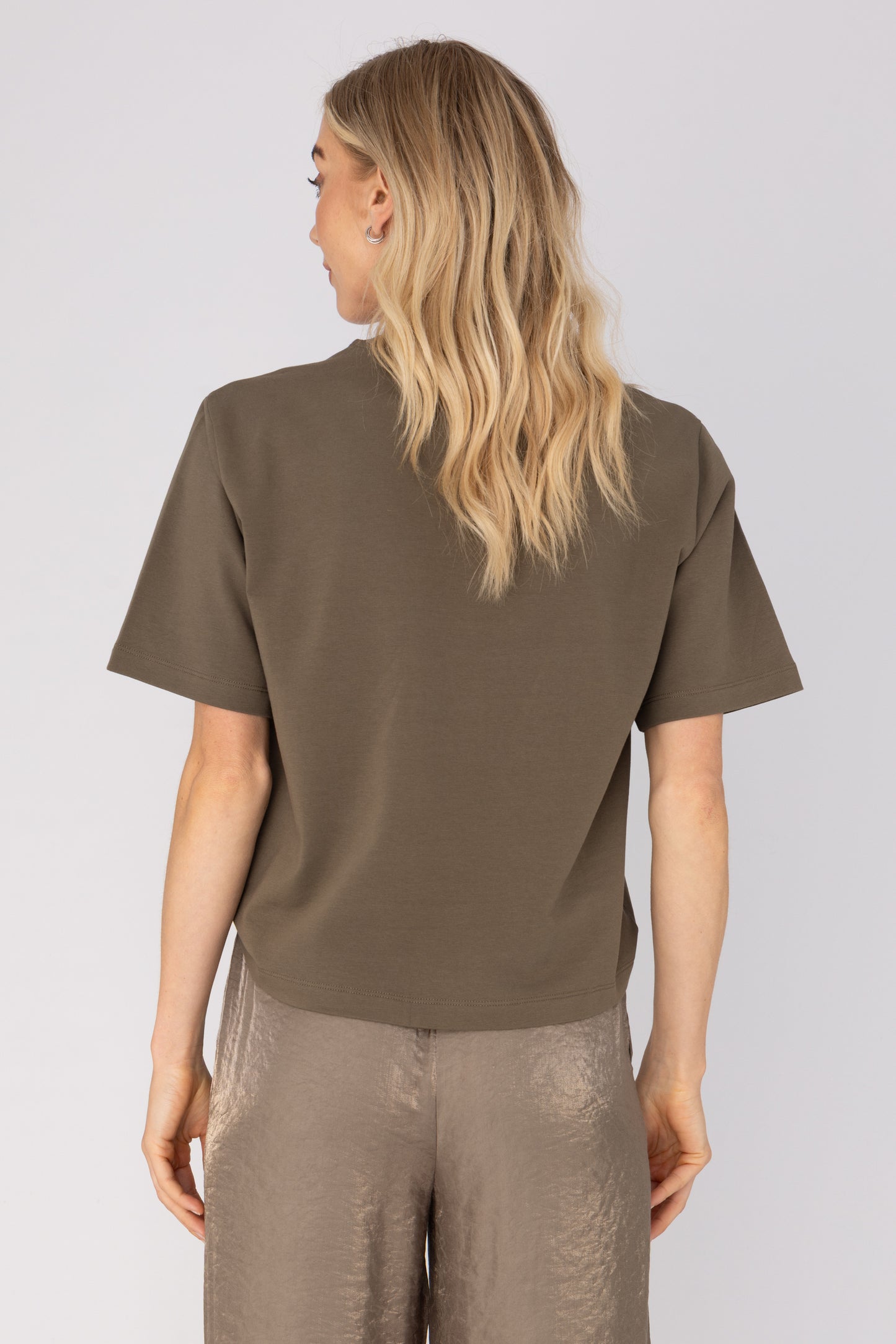 ANNA T-SHIRT MET BROCHE DARK KAKI