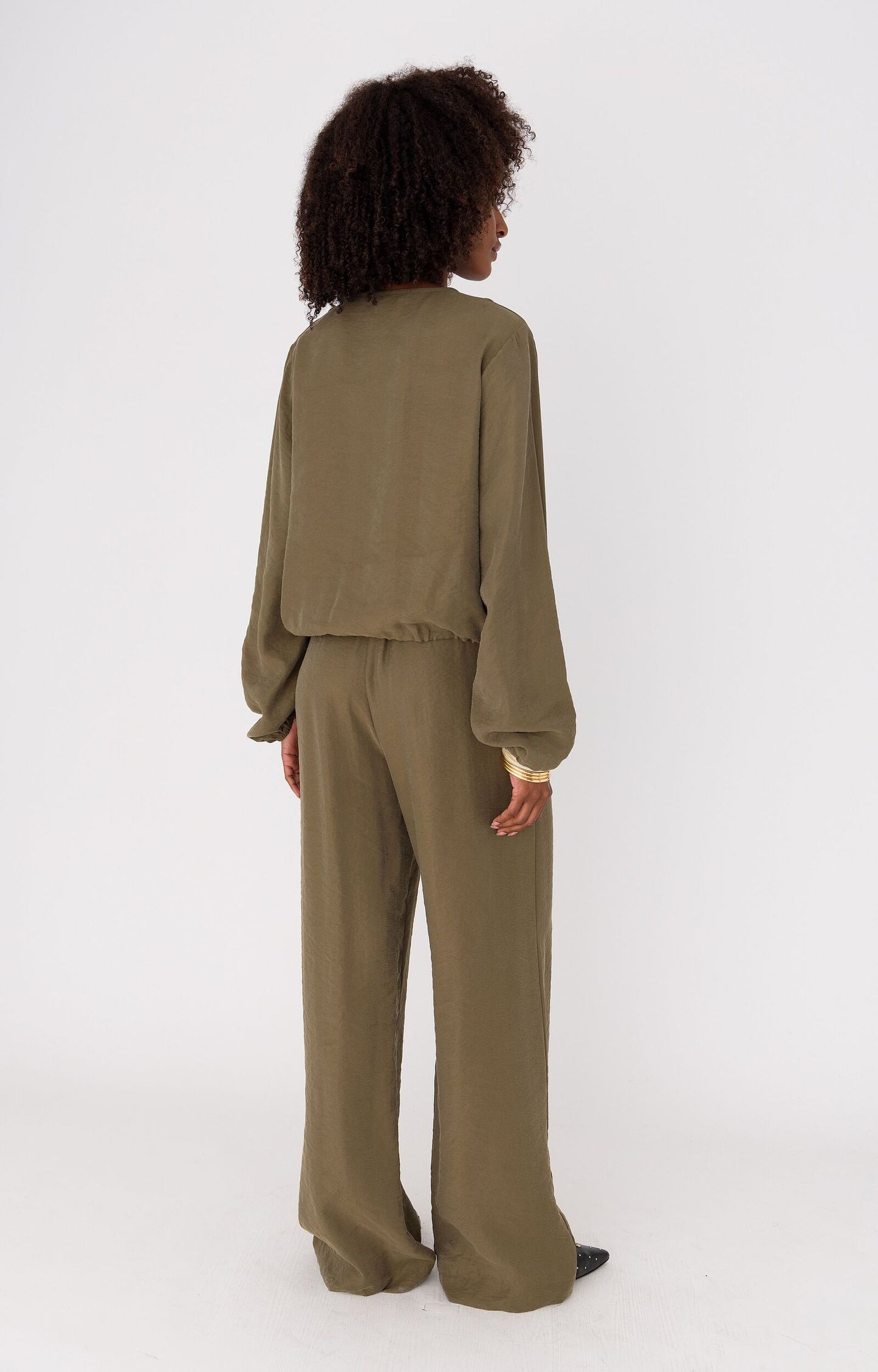 ANNA BLOUSE MET TREKKOORD KAKI