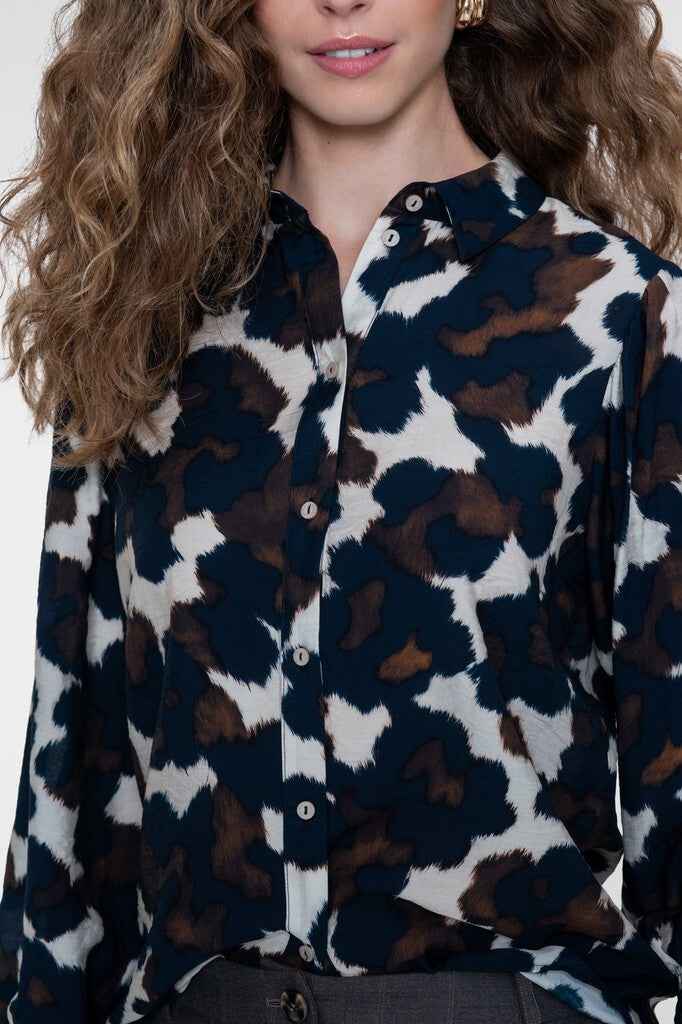 GEISHA BLOUSE MET PANTERPRINT SAND/BLUE