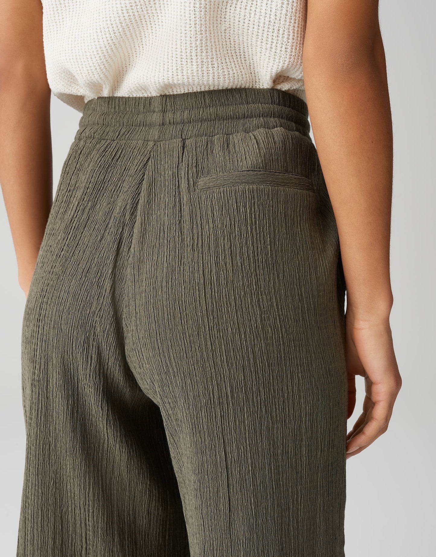 OPUS BROEK MILENI CRINKLE OLIVE LEAF
