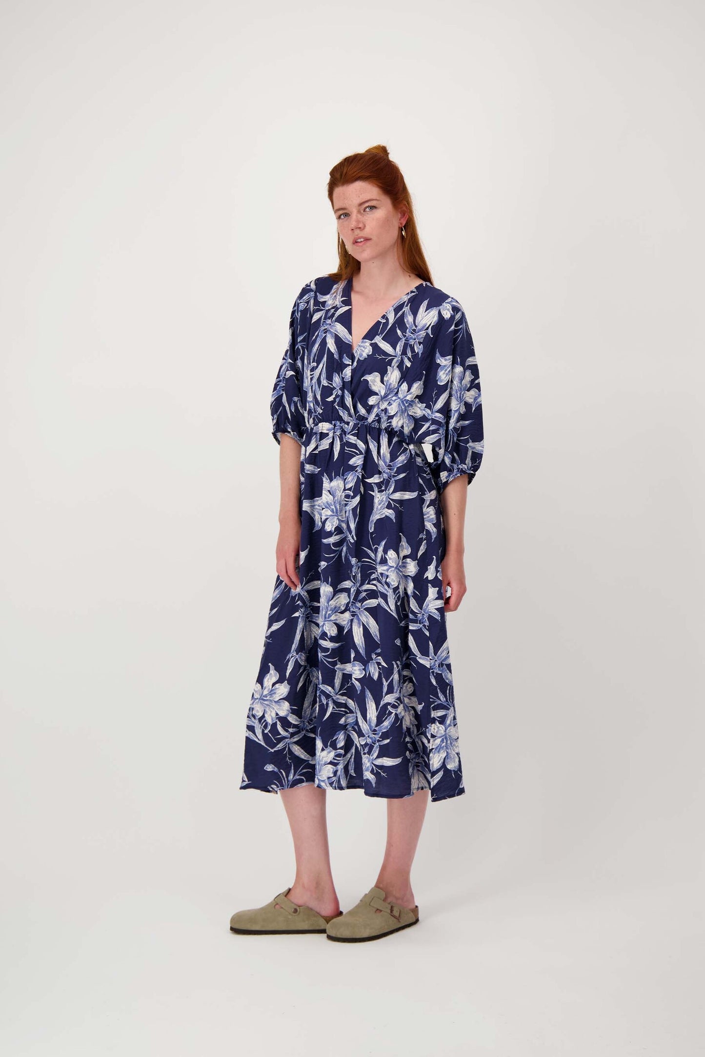 ZUSSS JURK KIMONO PRINT SUMMER NAVY/OFF-WHITE