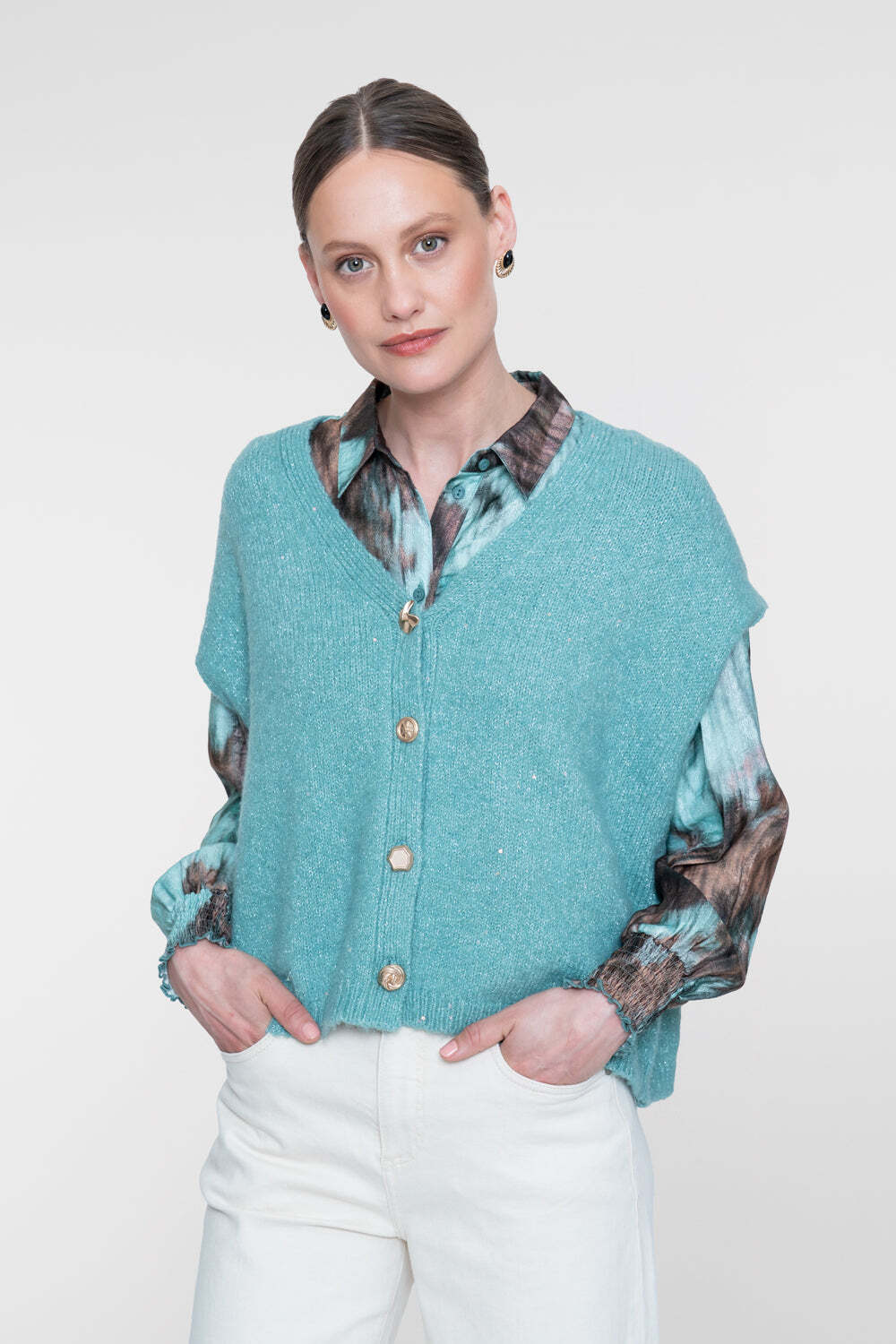 GEISHA SPENCER MET SIERLIJKE KNOPEN AQUA