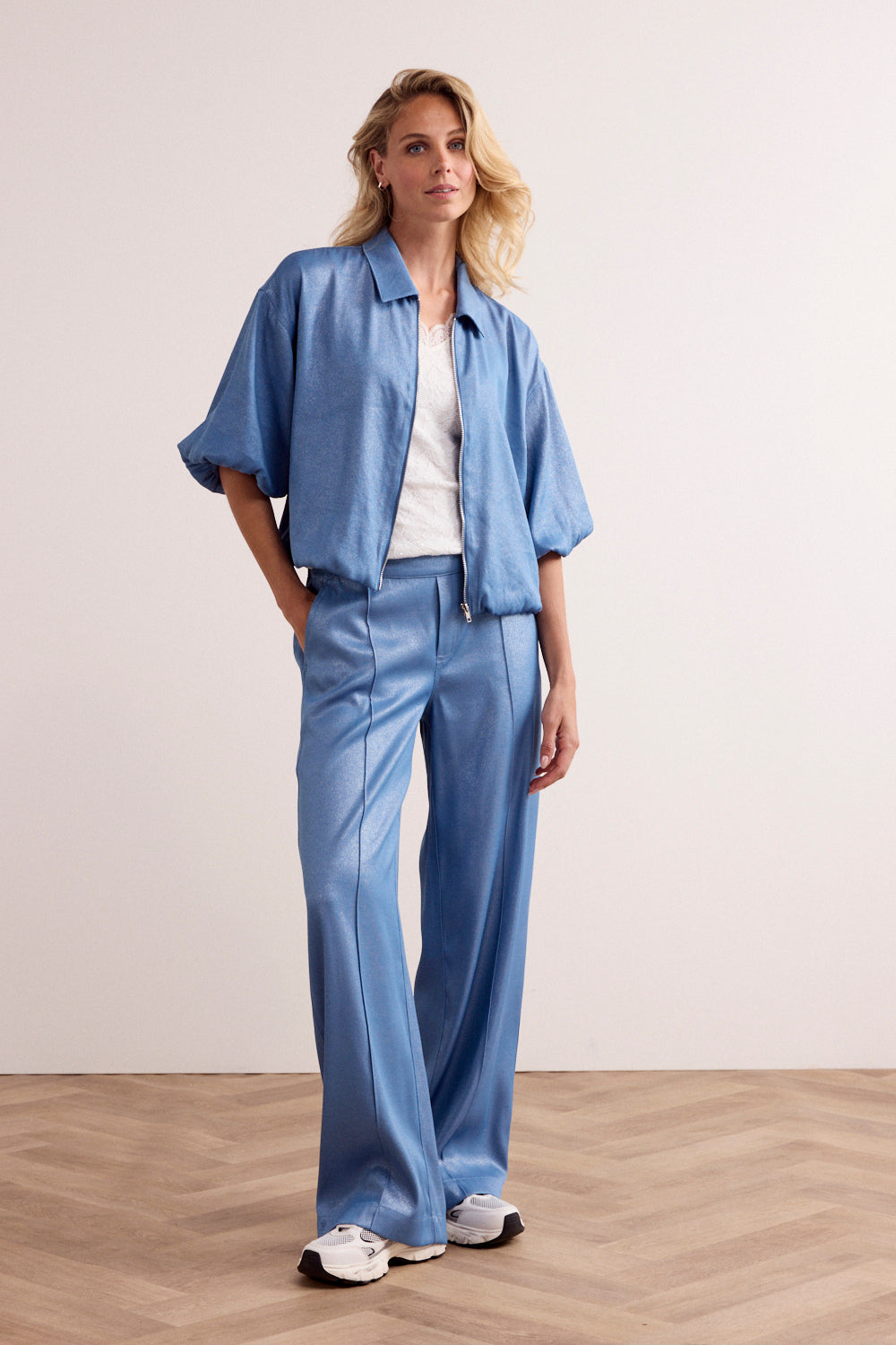 TRAMONTANA BROEK COATED WID-LEG BREEZY BLUE