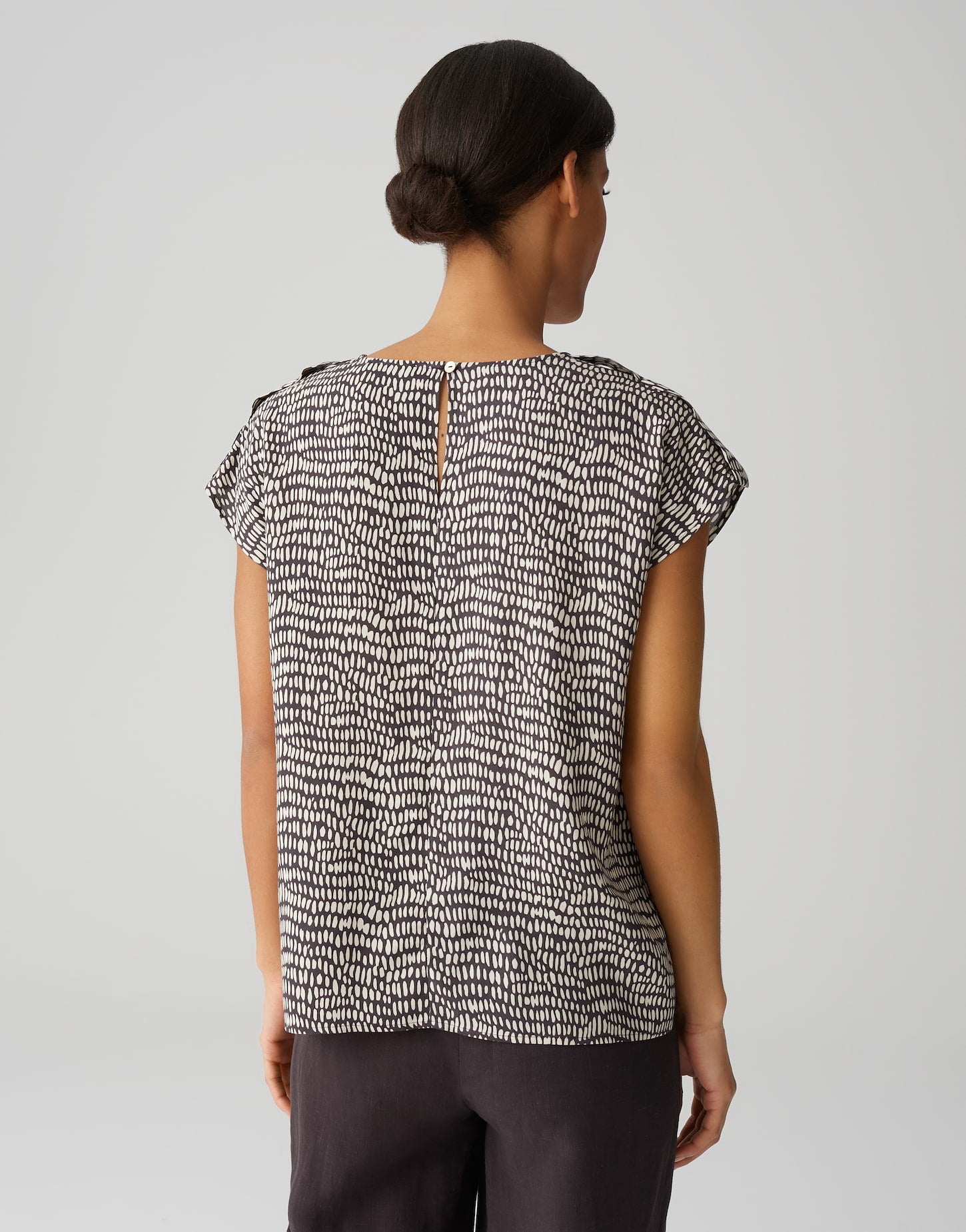 OPUS TOP FERENA SPLASH MIDNIGHT BROWN