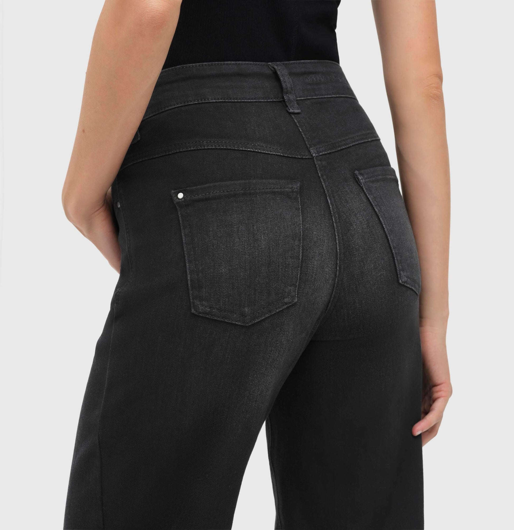 MAC JEANS DREAM WIDE COMMERCIAL BLACK USED