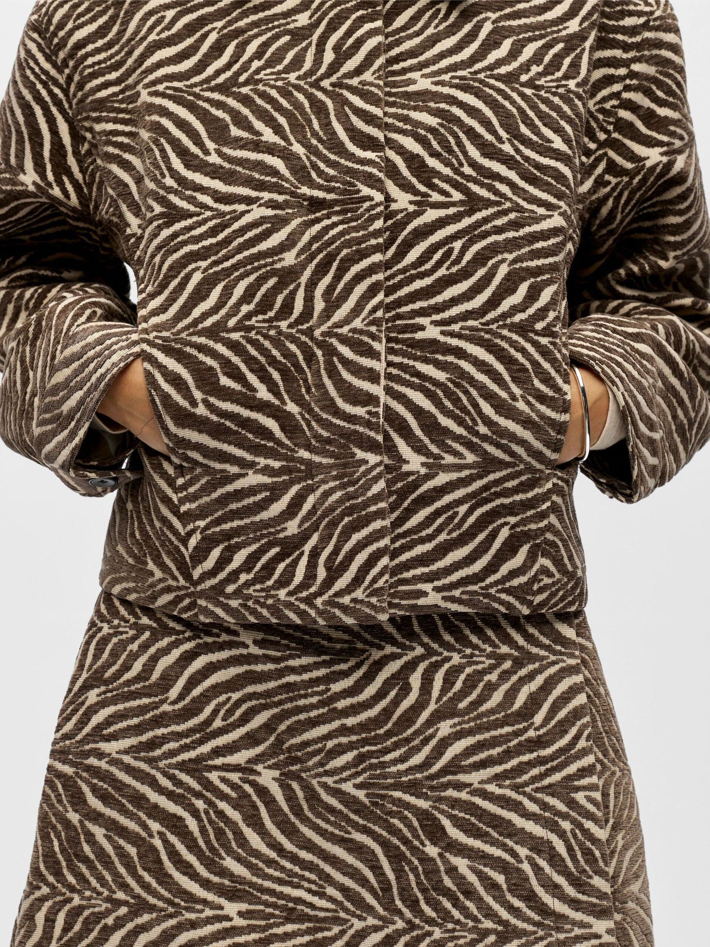 OBJECT JACKET THEA MOREL