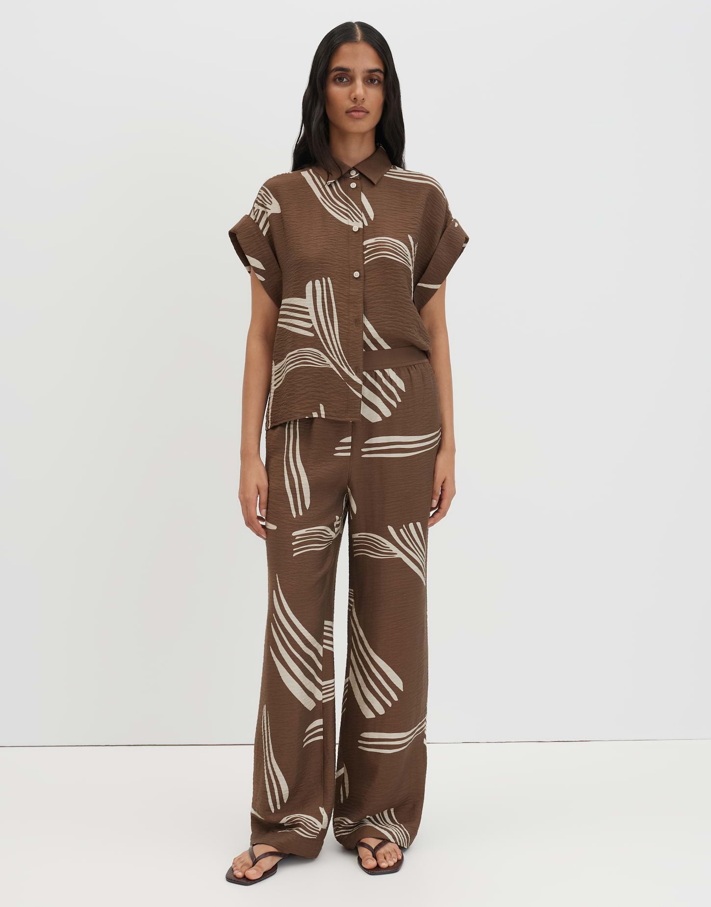 SOMEDAY BLOUSE ZELYNA HAZELNUT