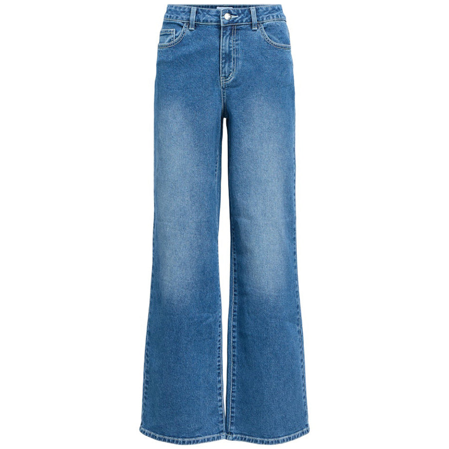 OBJECT WITH THEIR VERSATILITY AND GO-TO APPEAL, JEANS CONTINUE TO BE THE ULTI