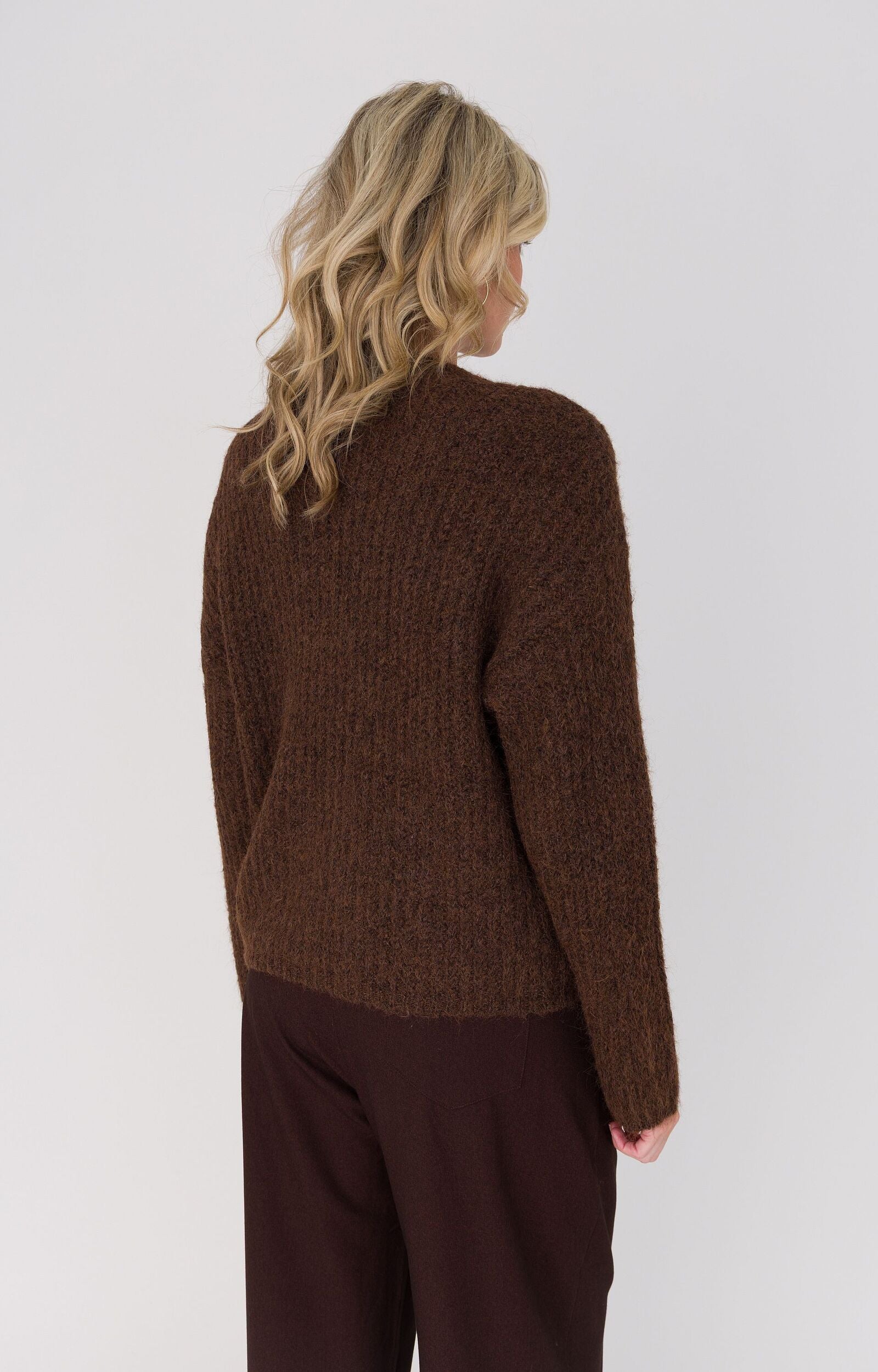 ANNA TRUI GEBREID DARK CHOCOLATE