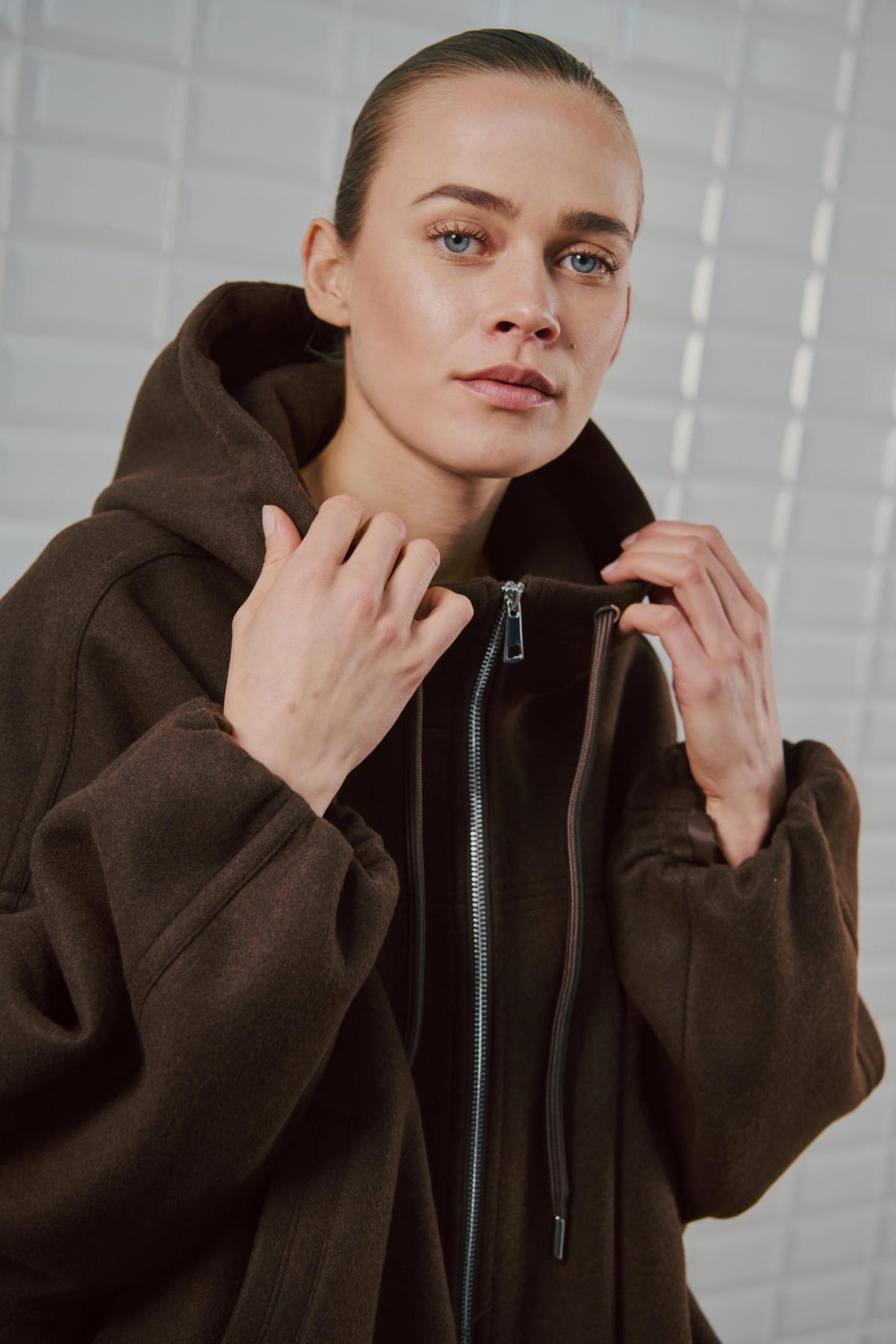 WITHBLACK VEST FLORA DARK BROWN