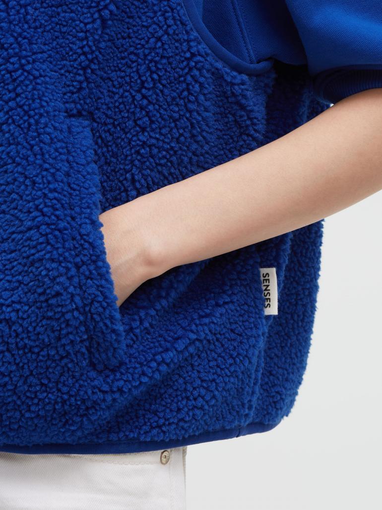SENSES THE LABEL GILET TEDDY BRIGHT BLUE