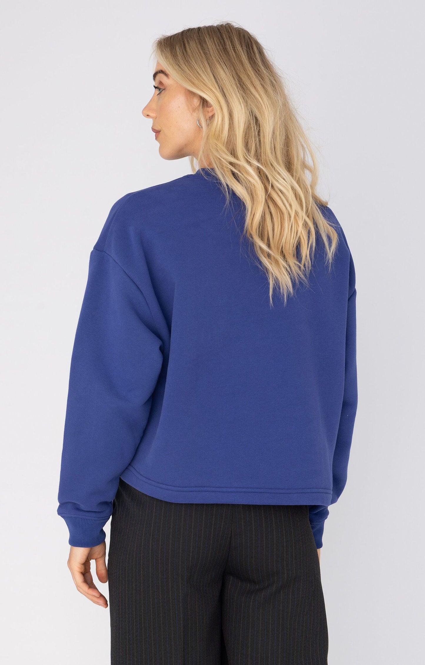 ANNA BLUE SWEATER BLUE CREW NEW BLUE PURPLE