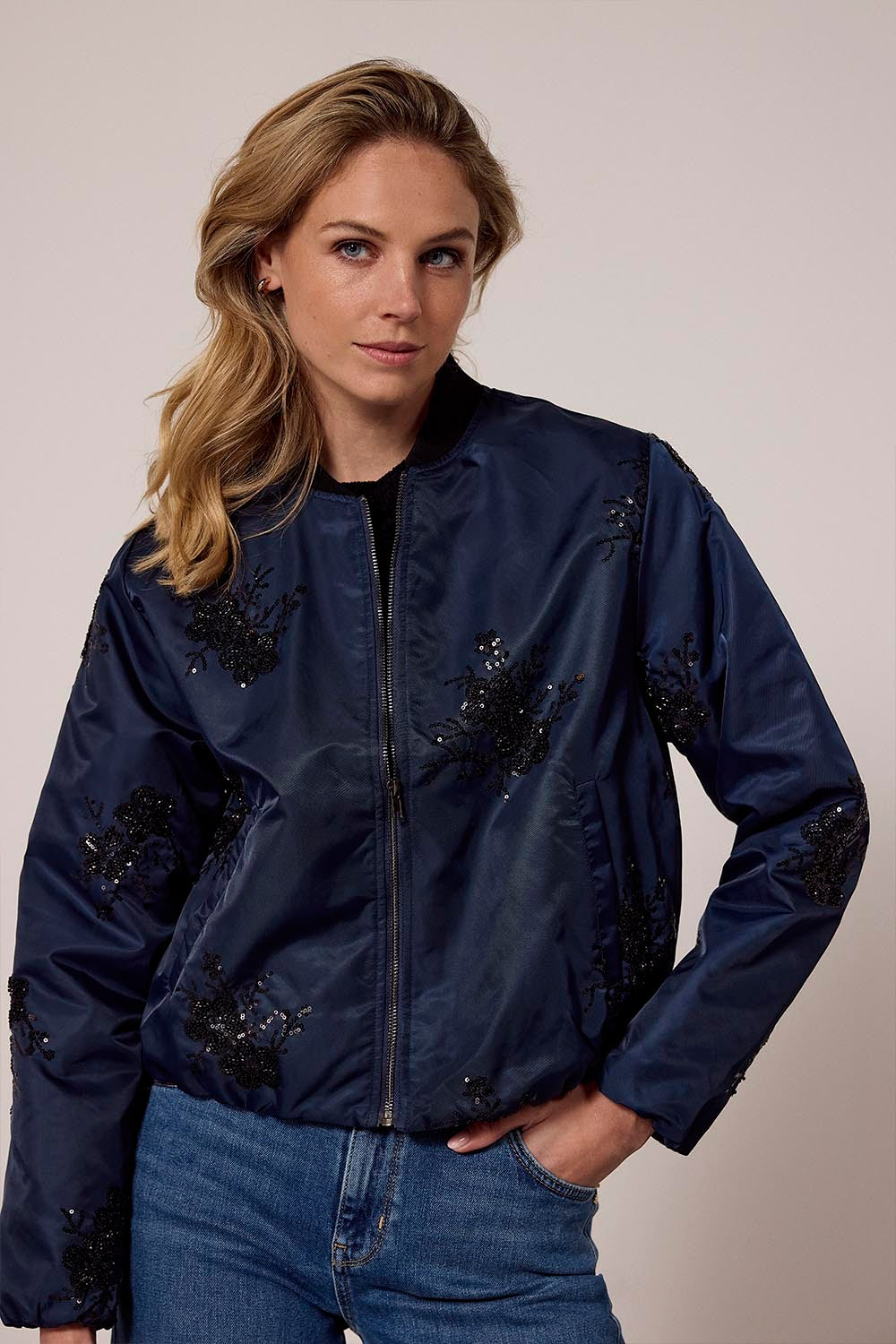TRAMONTANA BOMBER JACK BEADS MIDNIGHT