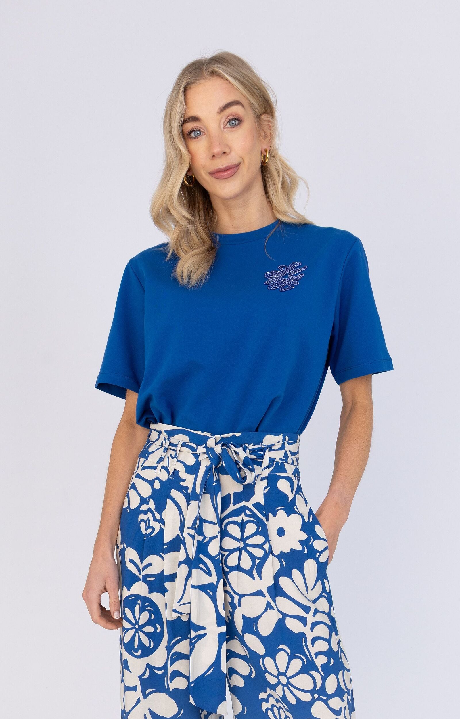 ANNA T-SHIRT BOXY INDIAN BLUE SOLID