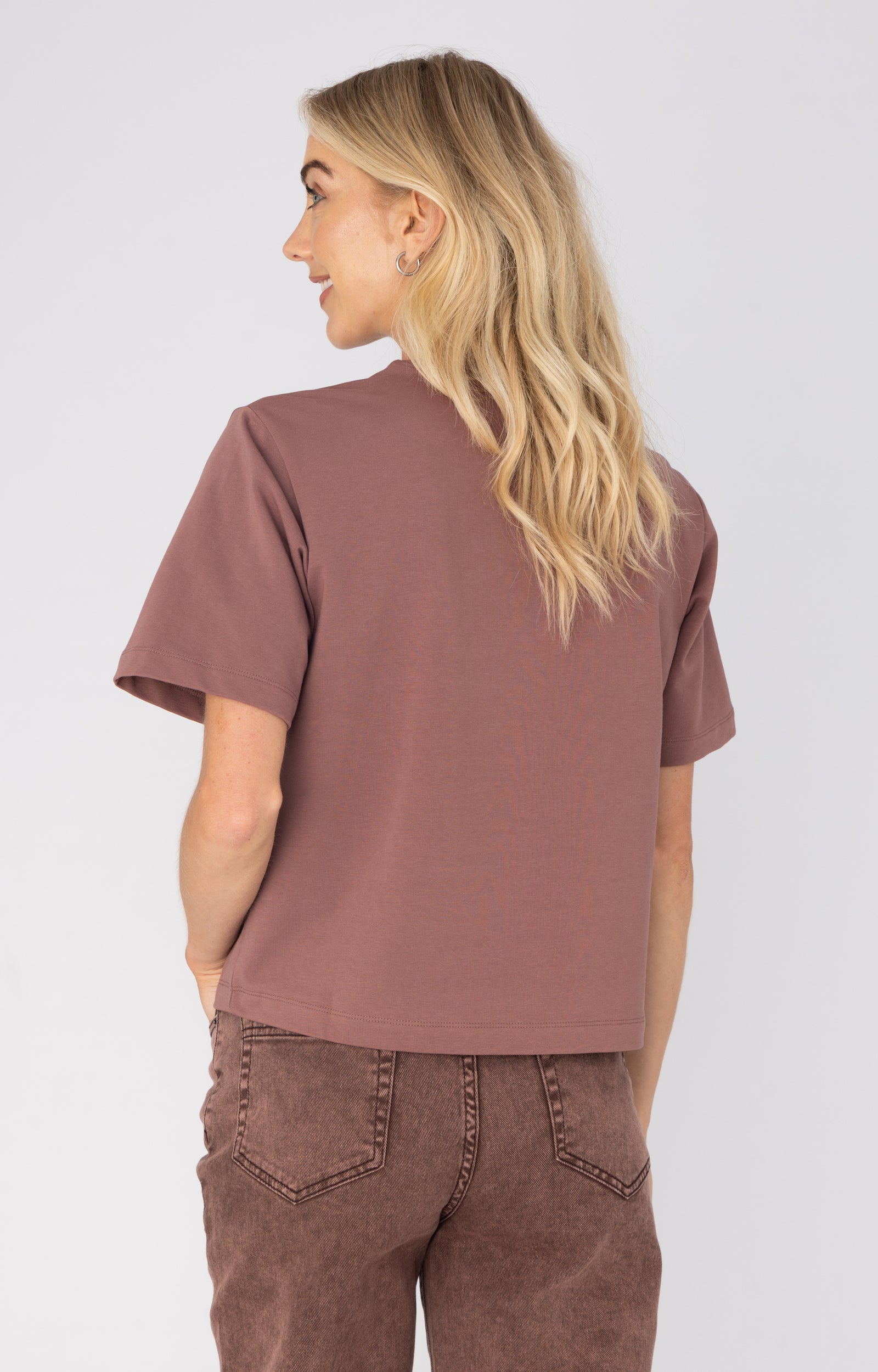 ANNA T-SHIRT MET BROCHE DARK BLUSH