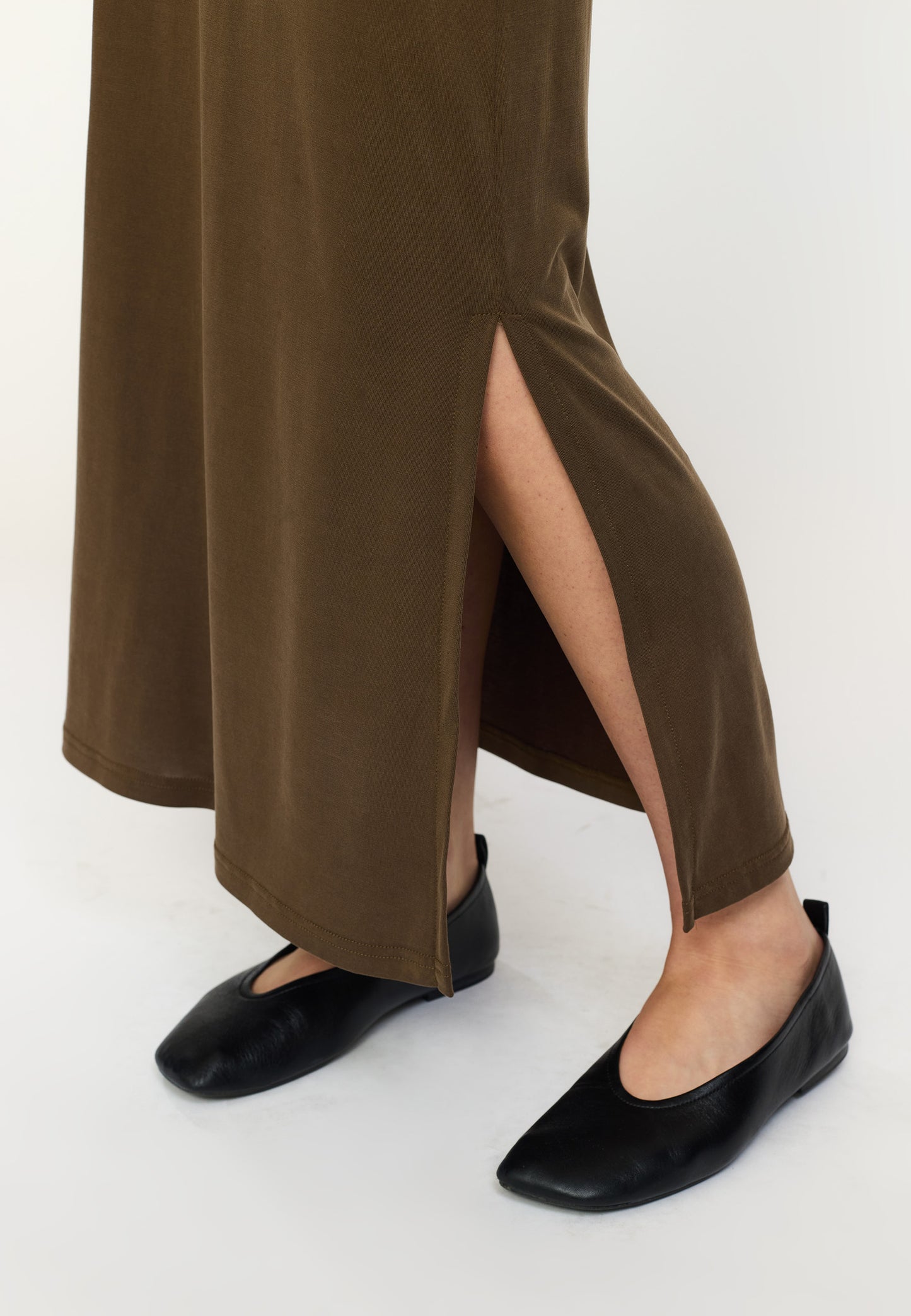 SOFT REBELS ROK ELLA SLATE