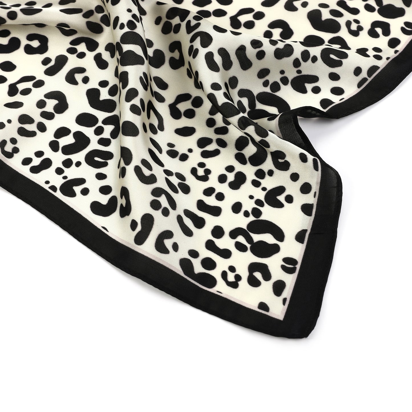 MICHELLE SJAALTJE POLKADOTS BLACK