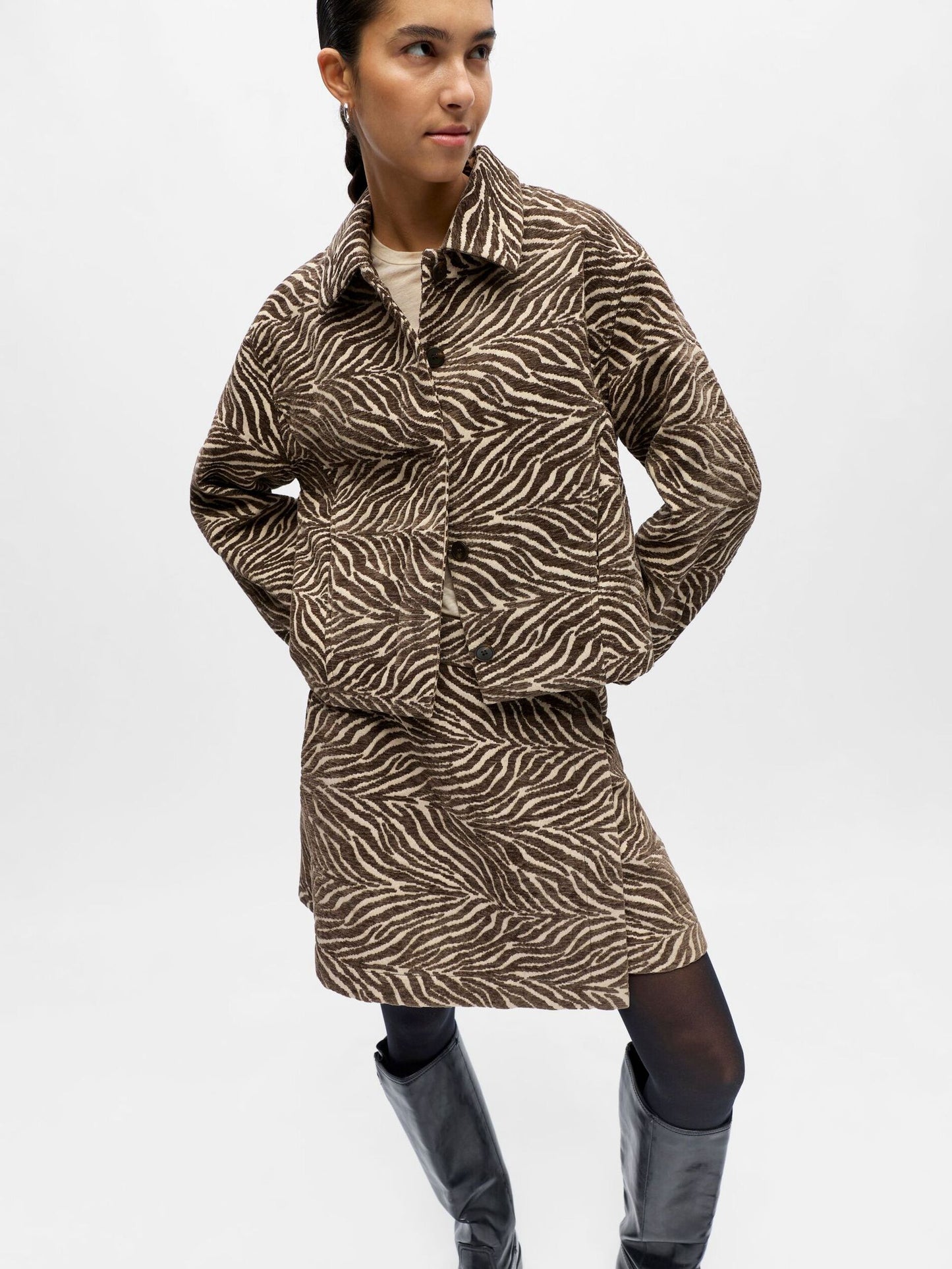 OBJECT JACKET THEA MOREL
