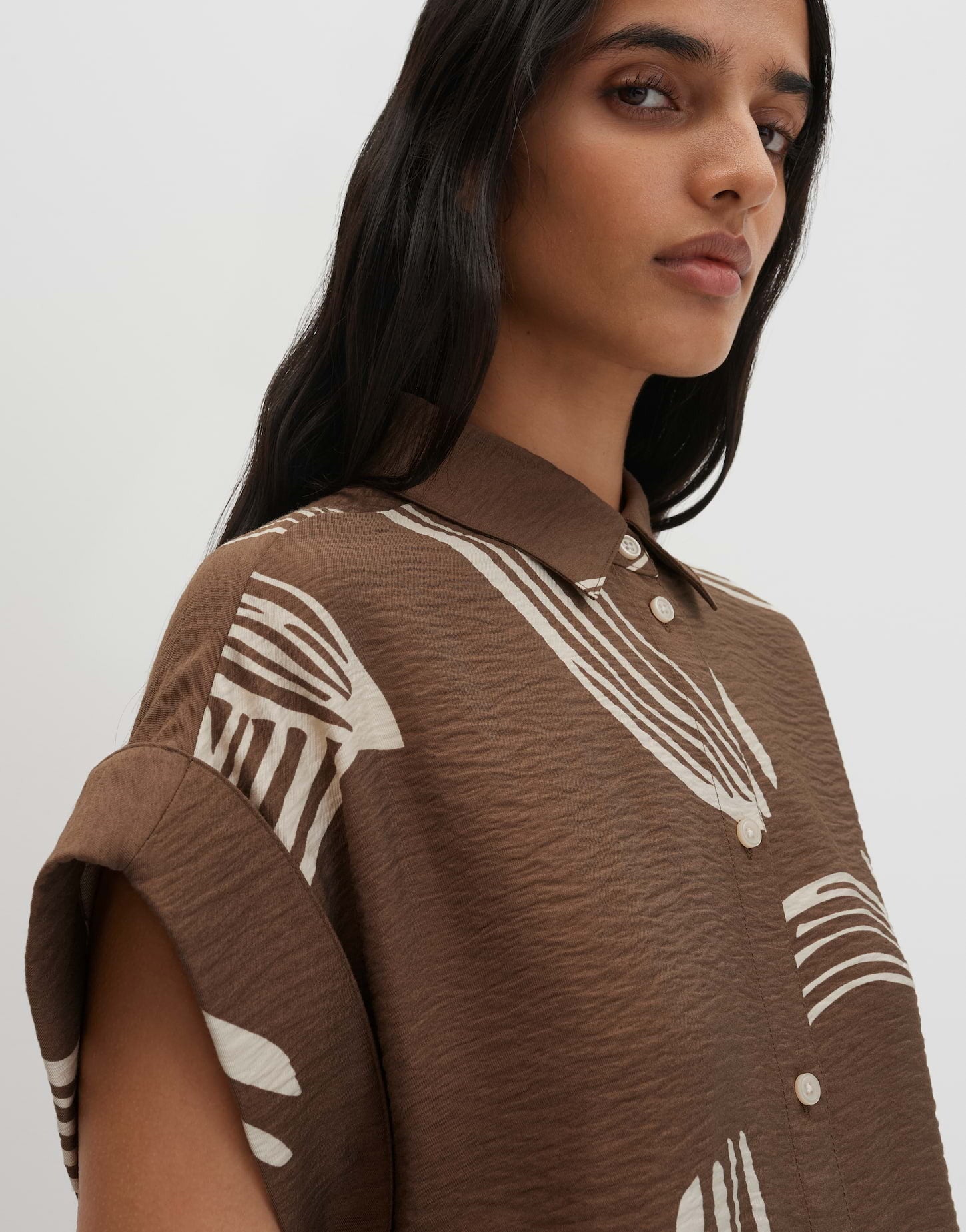 SOMEDAY BLOUSE ZELYNA HAZELNUT
