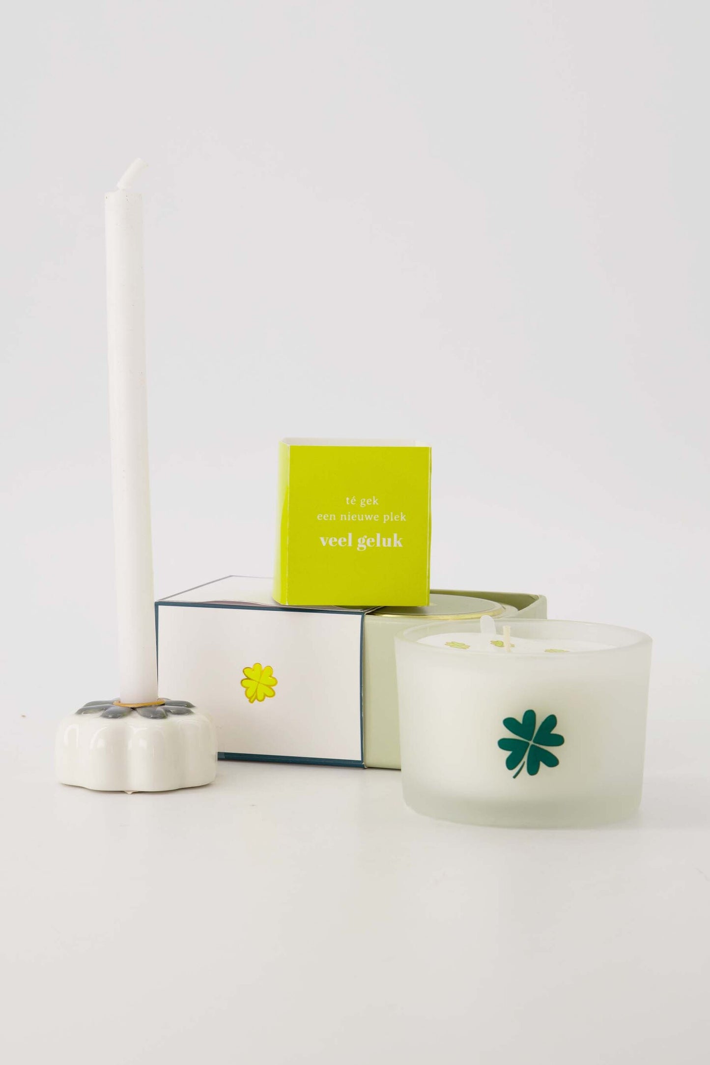 ZUSSS GEURKAARS TINNEN IN SCHUIFDOOSJE VEEL GELUK WIT/GROEN