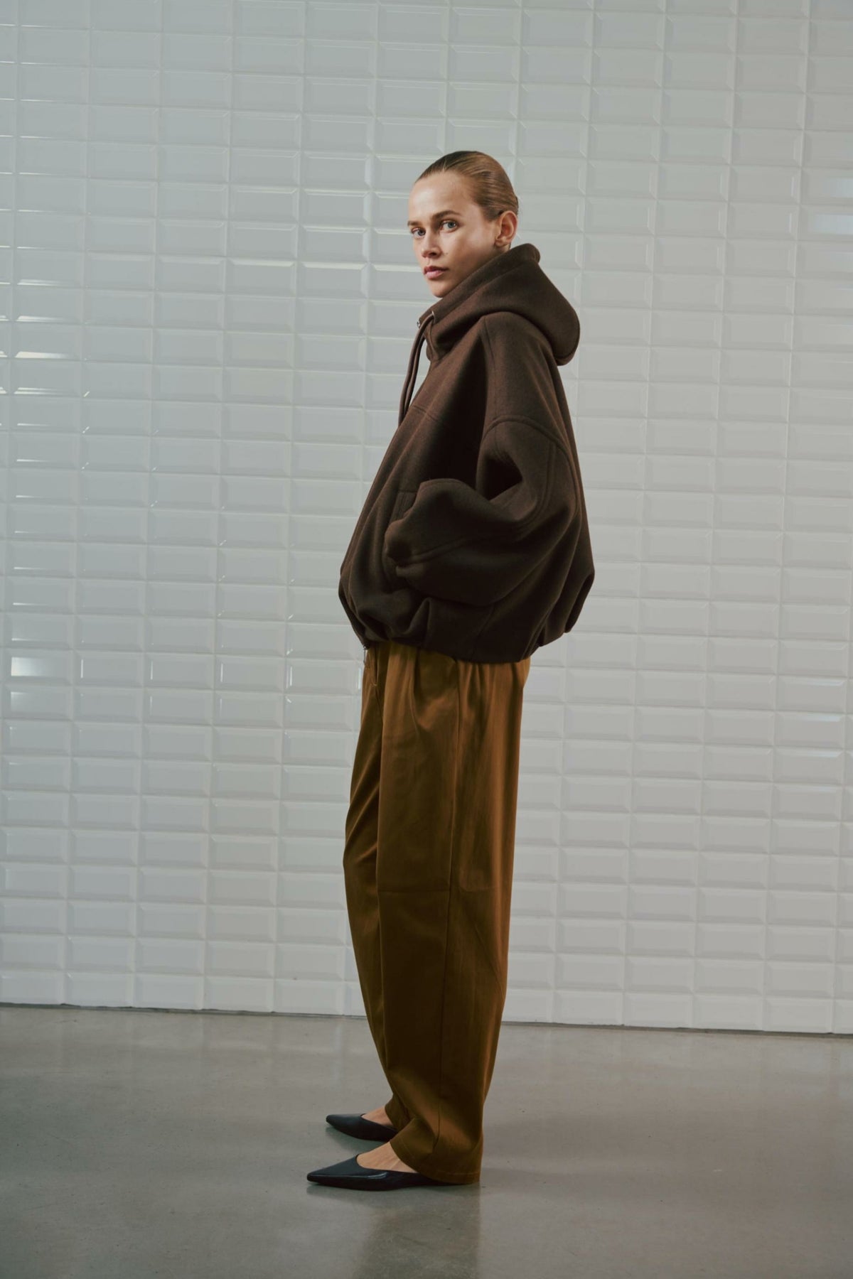 WITHBLACK VEST FLORA DARK BROWN
