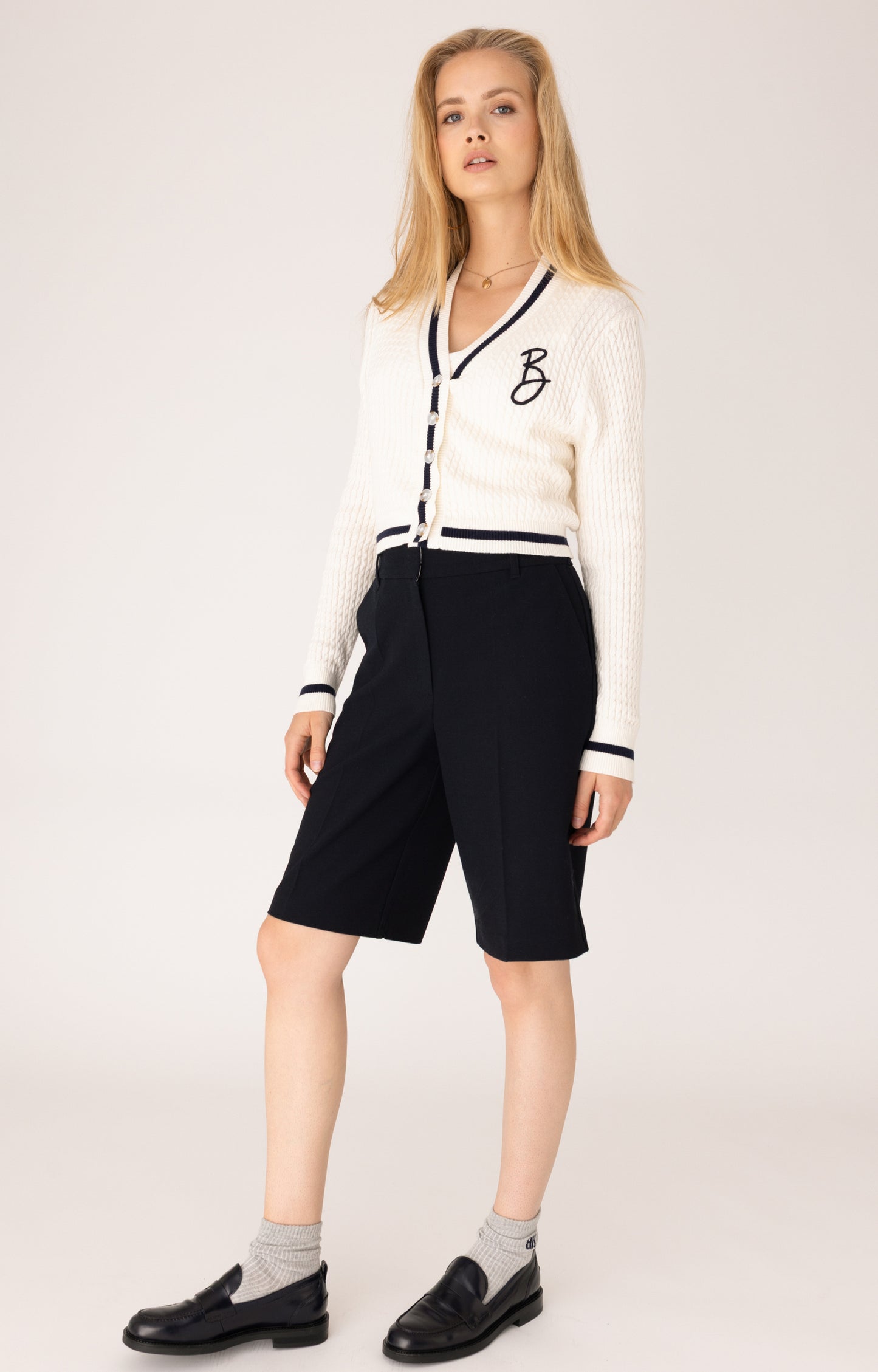 ANNA BLUE SHORT HILO NAVY BLUE