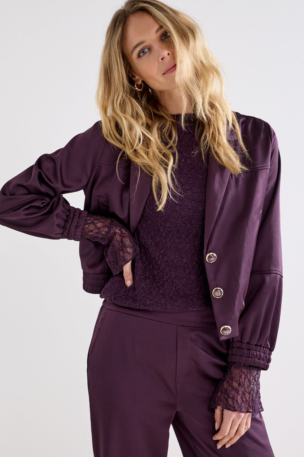 TRAMONTANA JACKET BONDED SATIN AUBERGINE NOIR