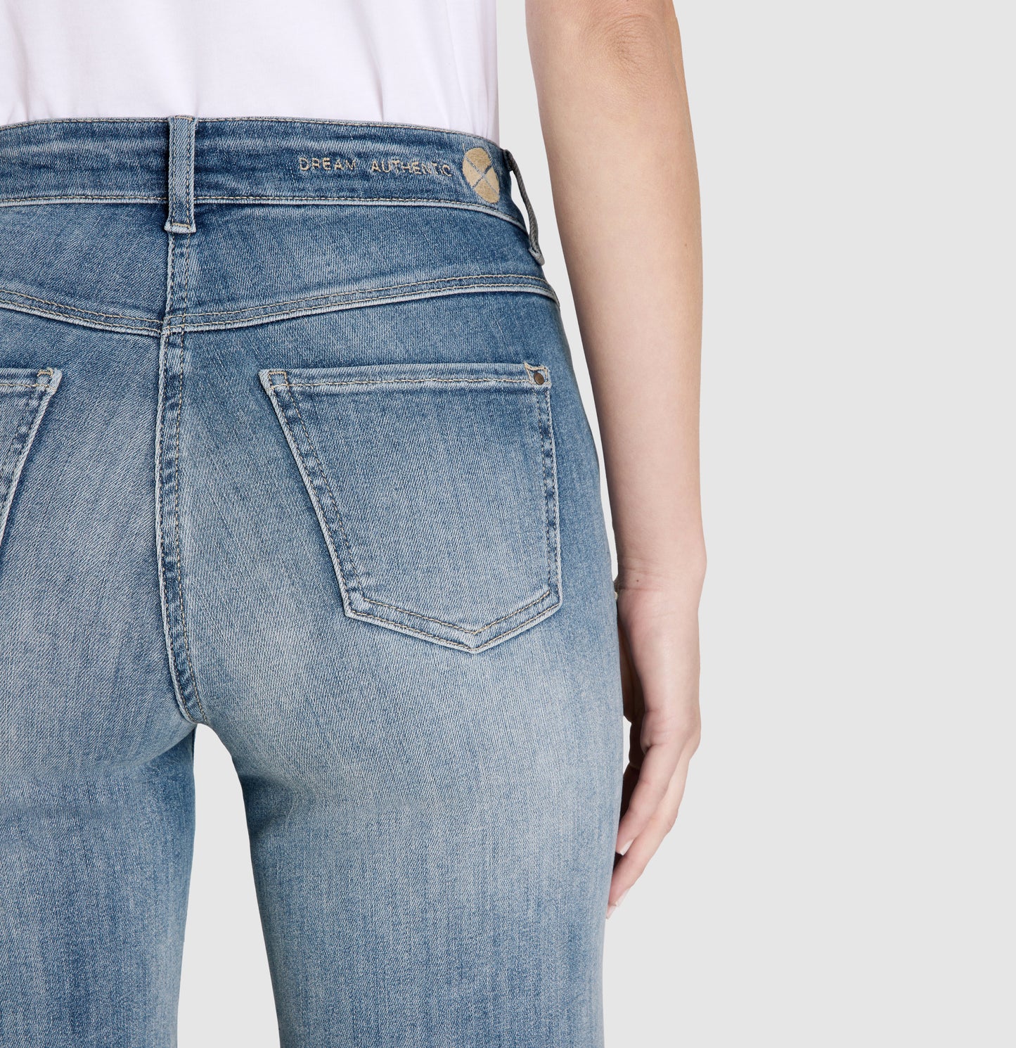 MAC JEANS DREAM WIDE AUTHENTIC SKY BLUE WASH