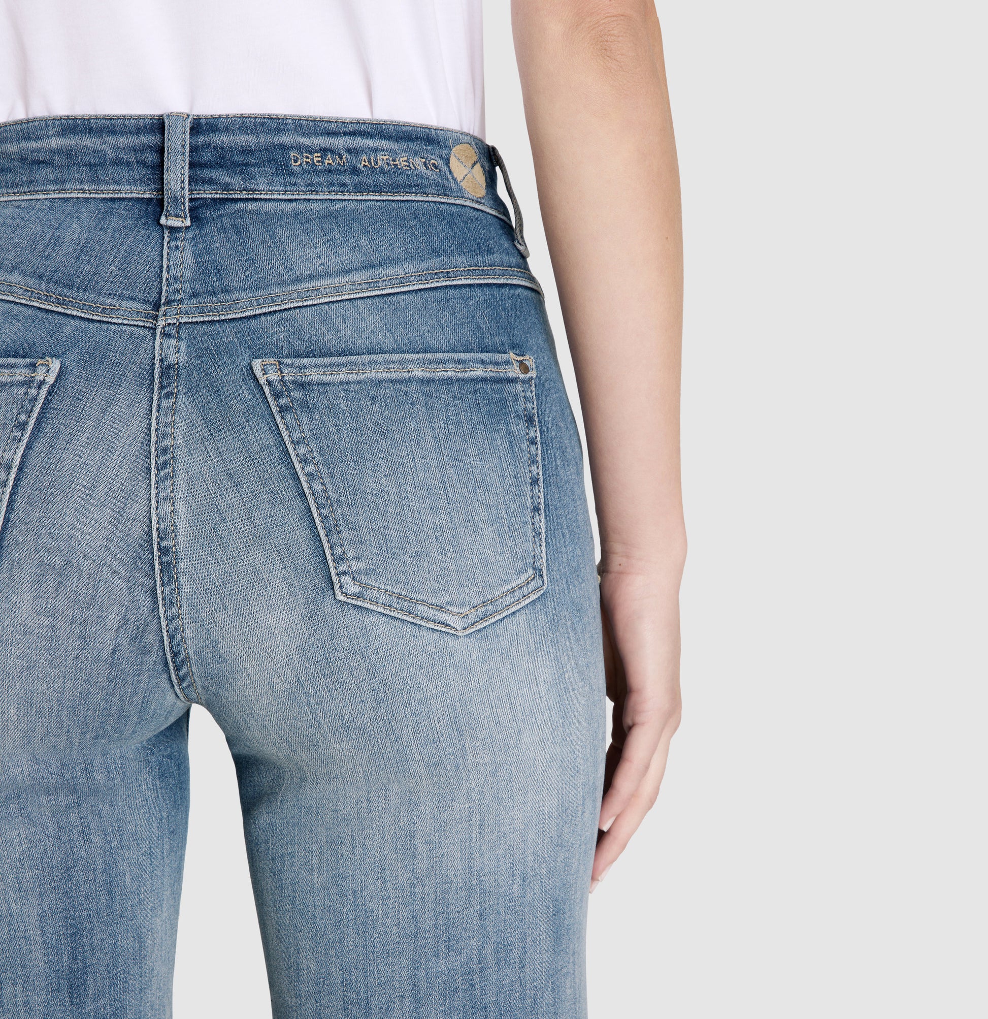 MAC JEANS DREAM WIDE AUTHENTIC SKY BLUE WASH