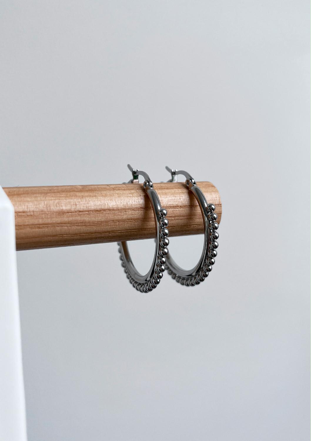 BY JAM OORBELLEN DOTS SILVER