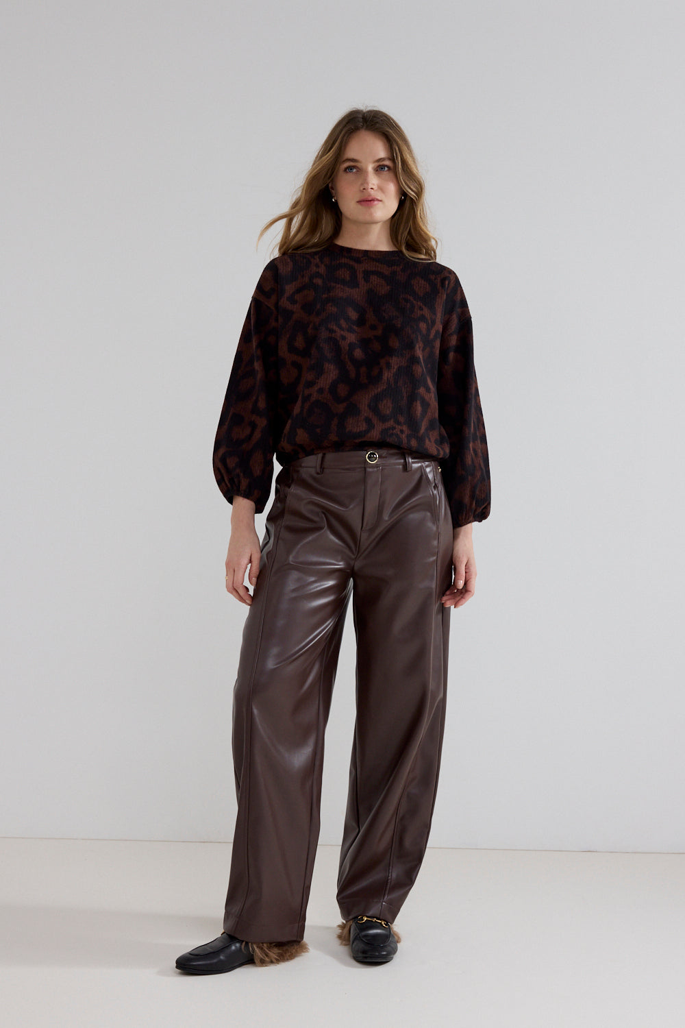 TRAMONTANA TOP SHADOW DOTS PRINT BROWN