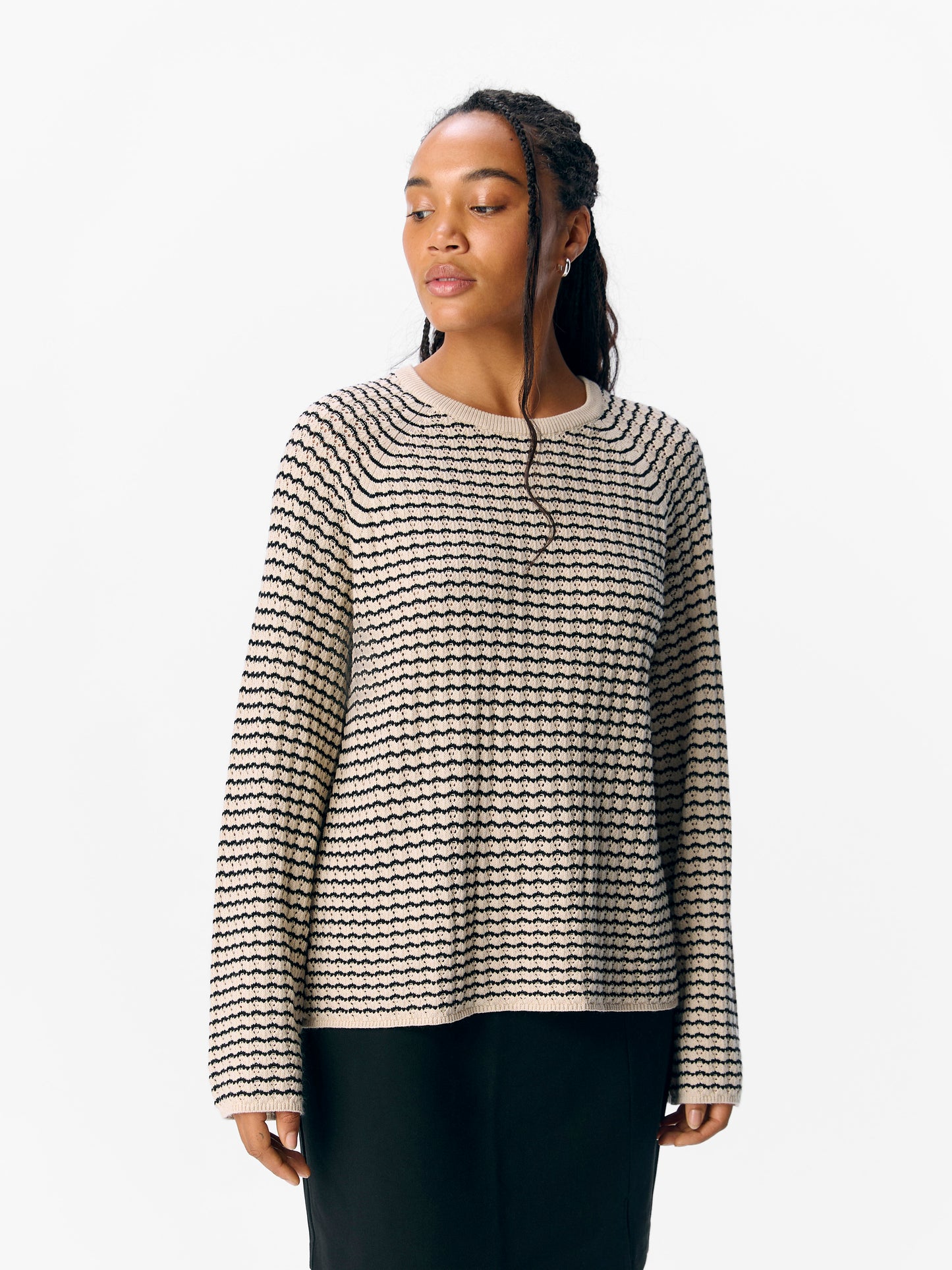 OBJECT TRUI ESTER BLACK