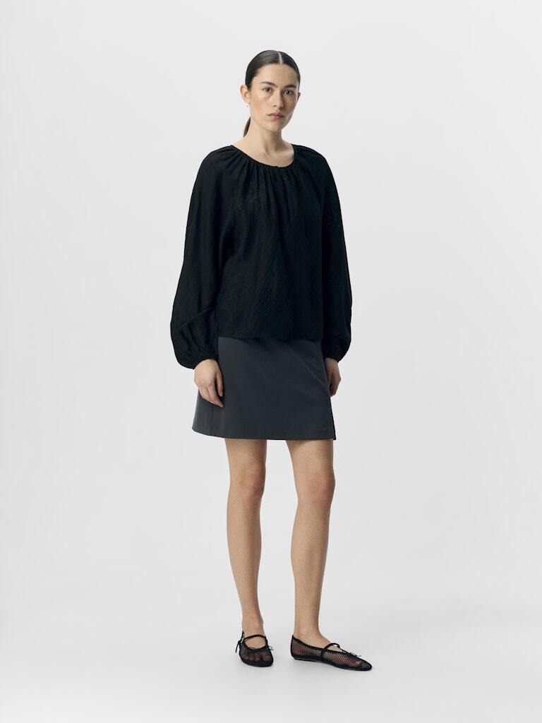 OBJECT BLOUSE TRUE BLACK