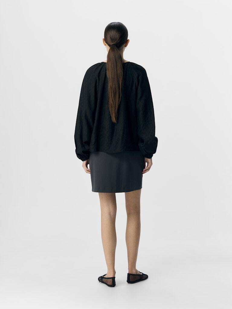 OBJECT BLOUSE TRUE BLACK
