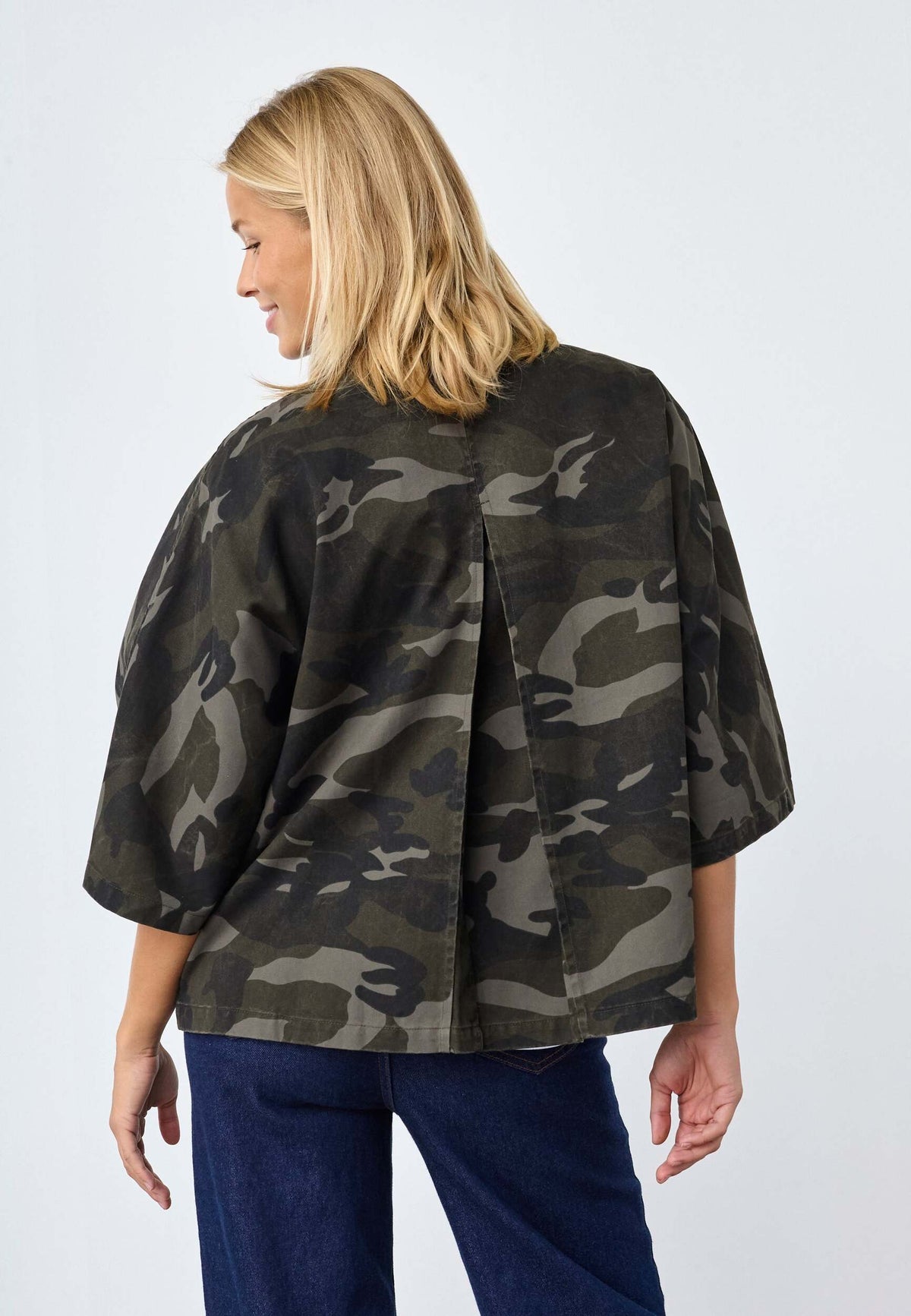 SISTERS POINT GAKI JAS CAMOUFLAGE