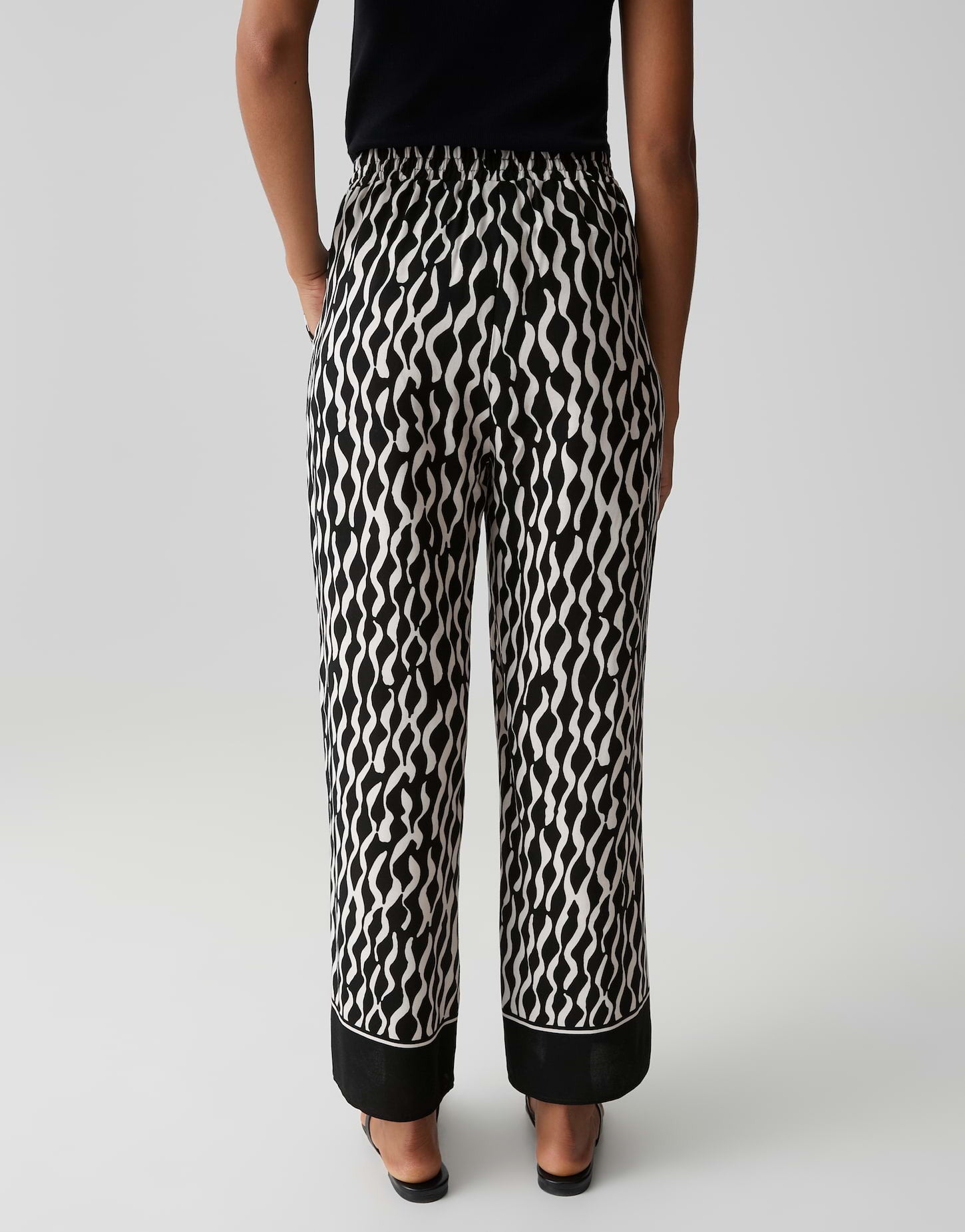 OPUS BROEK MAROU MOTION BLACK
