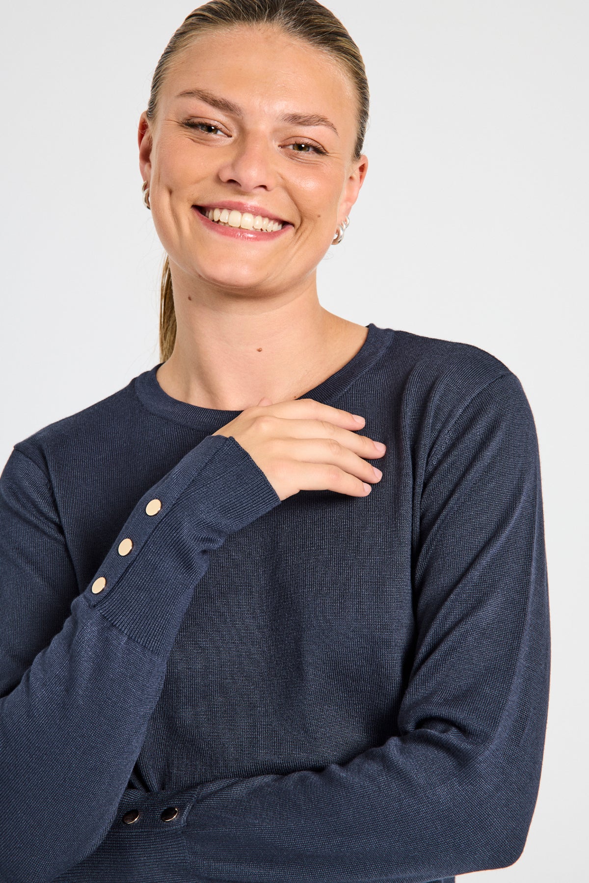 FREEQUENT TRUI KATIE SALUTE